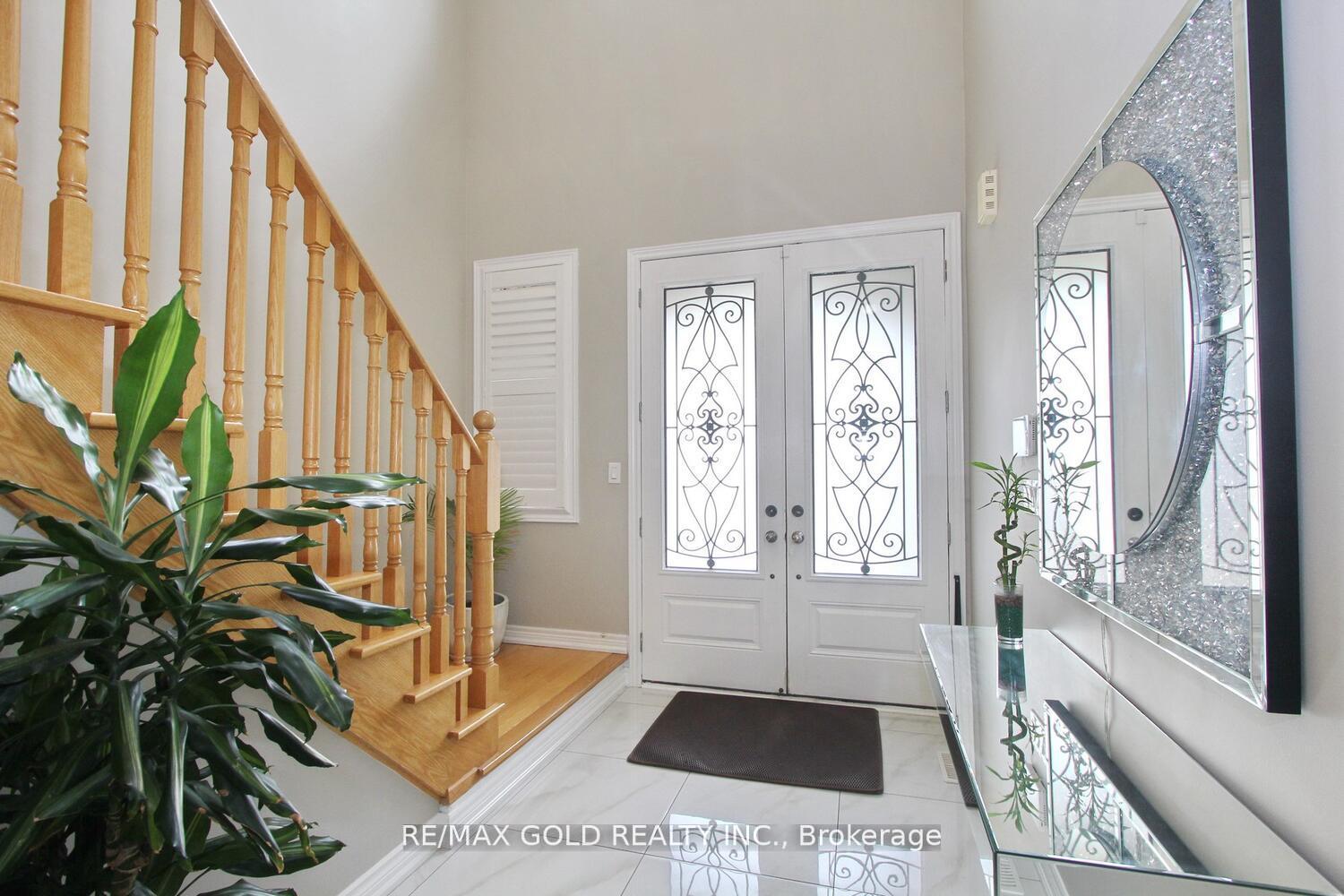 Photo 14 of 14 Lisson Crescent, Brampton, Credit Valley — HOMEH