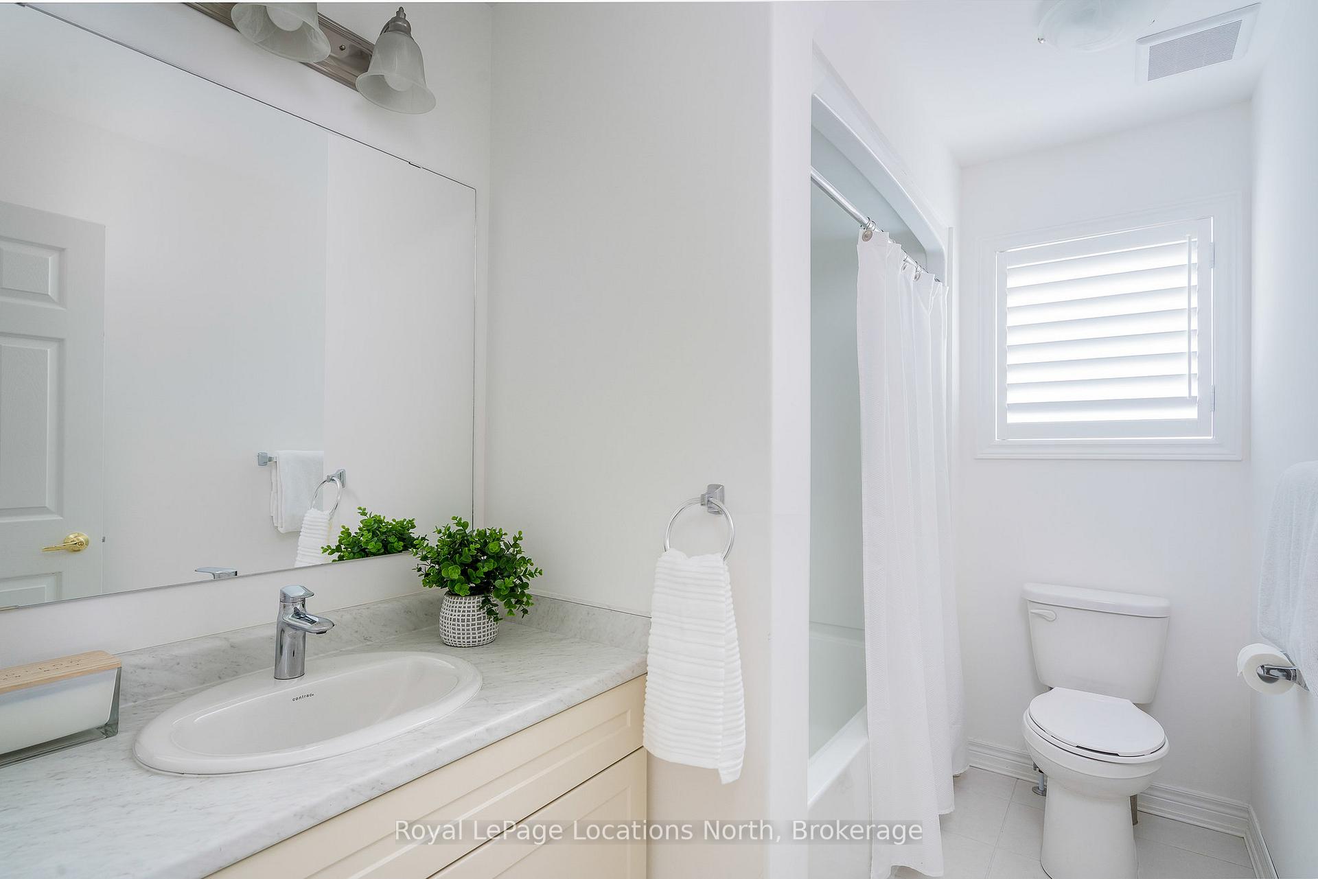 Photo 20 of 81 Plewes Drive, Collingwood — HOMEH