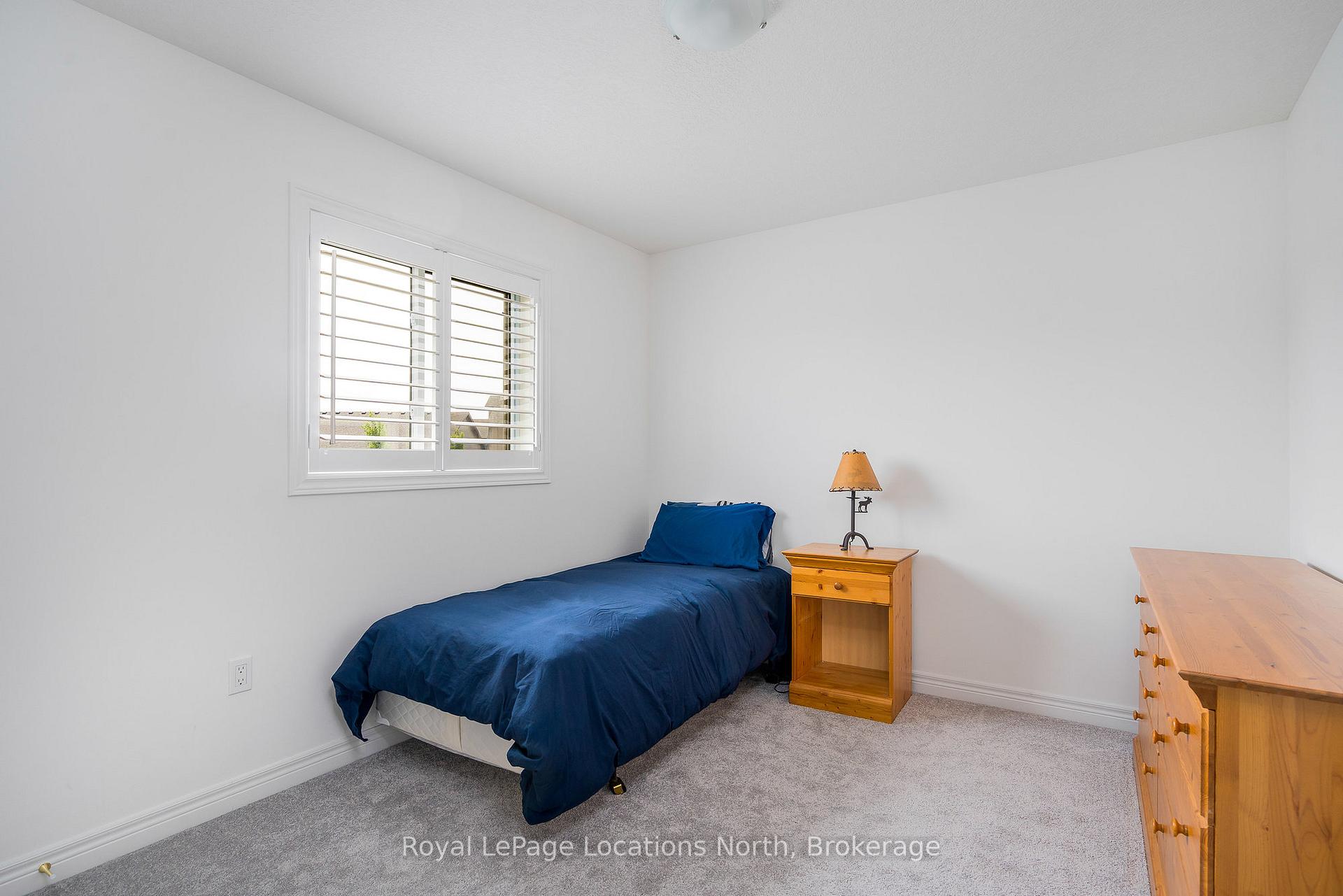 Photo 36 of 81 Plewes Drive, Collingwood — HOMEH