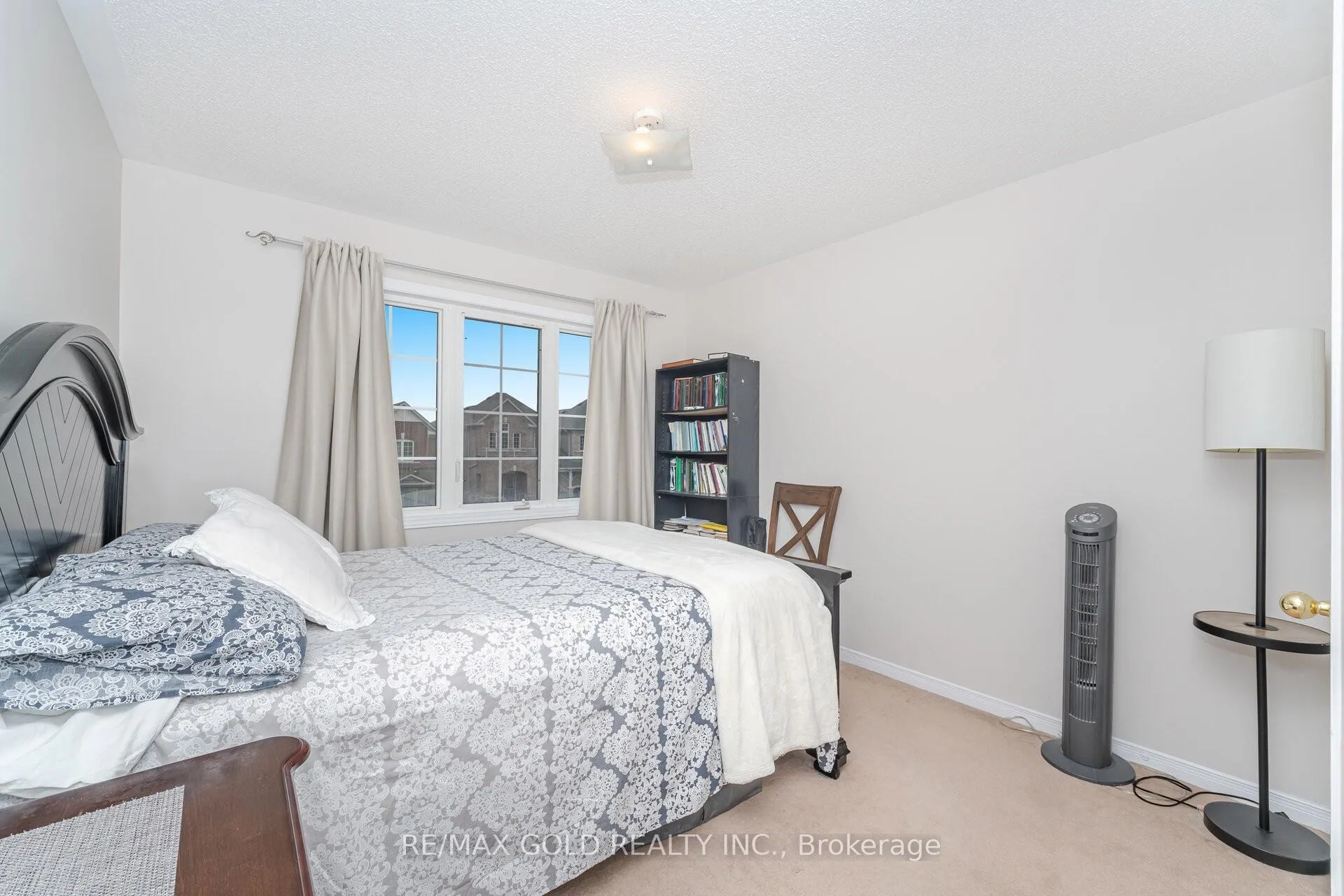 Photo 33 of 92 Bellchase Trail, Brampton, Bram East — HOMEH