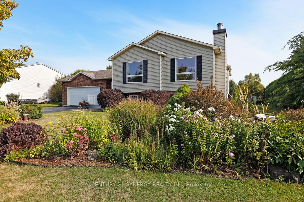 Photo 2 of 2725 Glen Street, Ottawa, Metcalfe — HOMEH