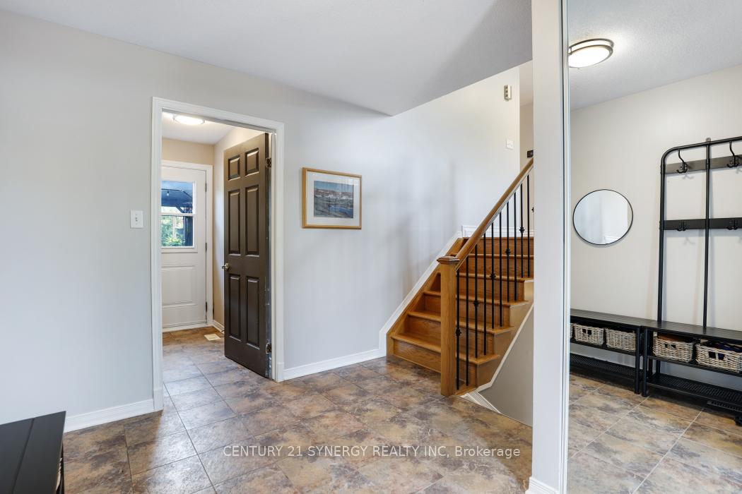 Photo 5 of 2725 Glen Street, Ottawa, Metcalfe — HOMEH