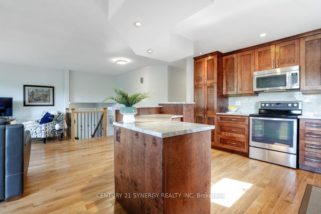 Photo 12 of 2725 Glen Street, Ottawa, Metcalfe — HOMEH
