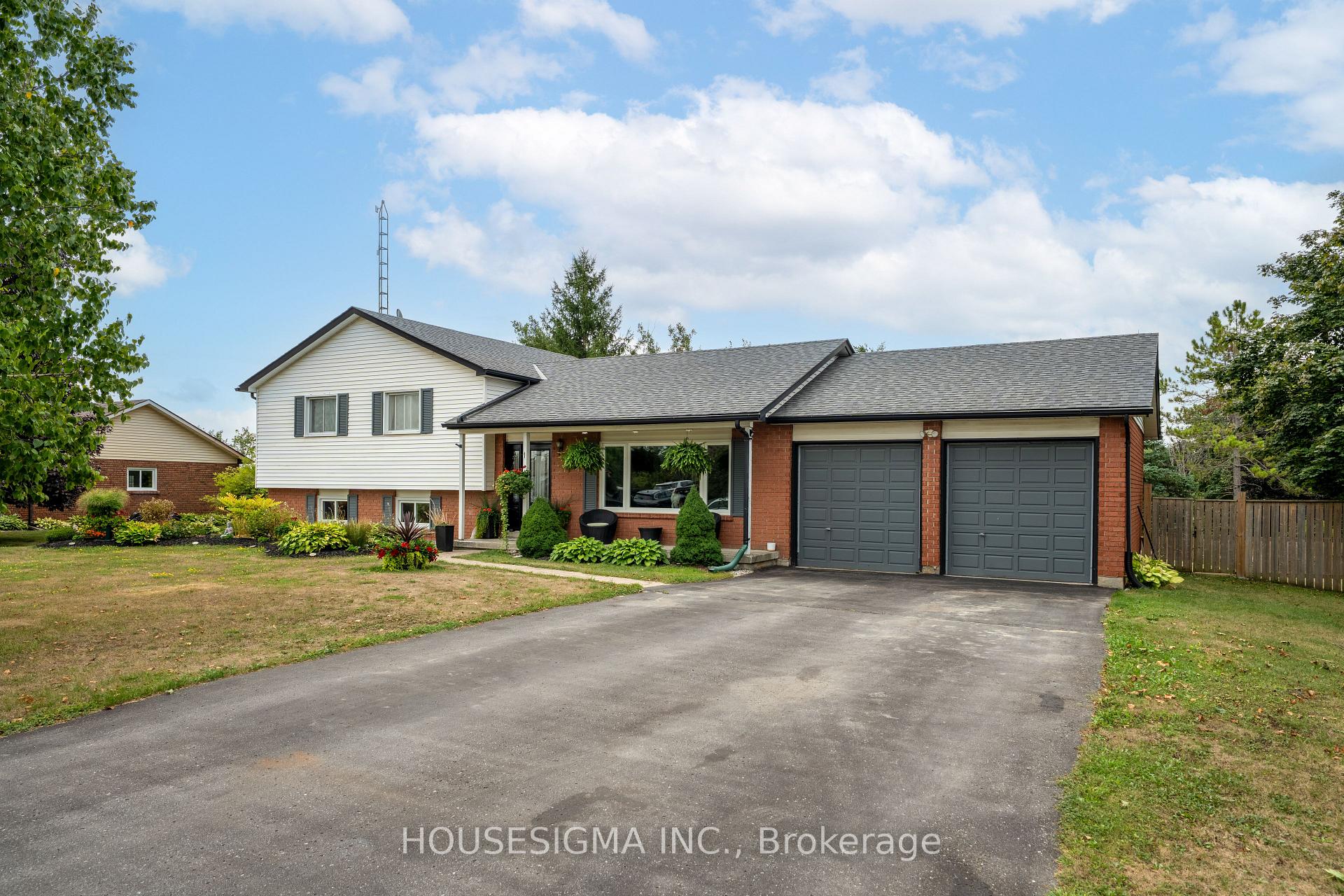 Photo 1 of 925 Blue Jay Street, Cavan Monaghan, Cavan-Monaghan — HOMEH