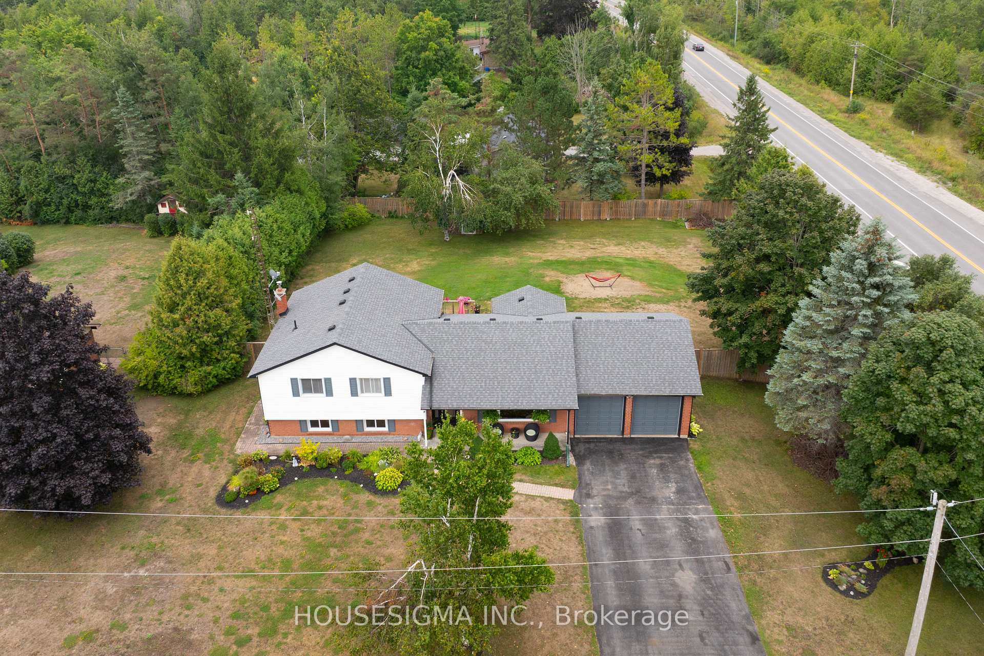Photo 11 of 925 Blue Jay Street, Cavan Monaghan, Cavan-Monaghan — HOMEH