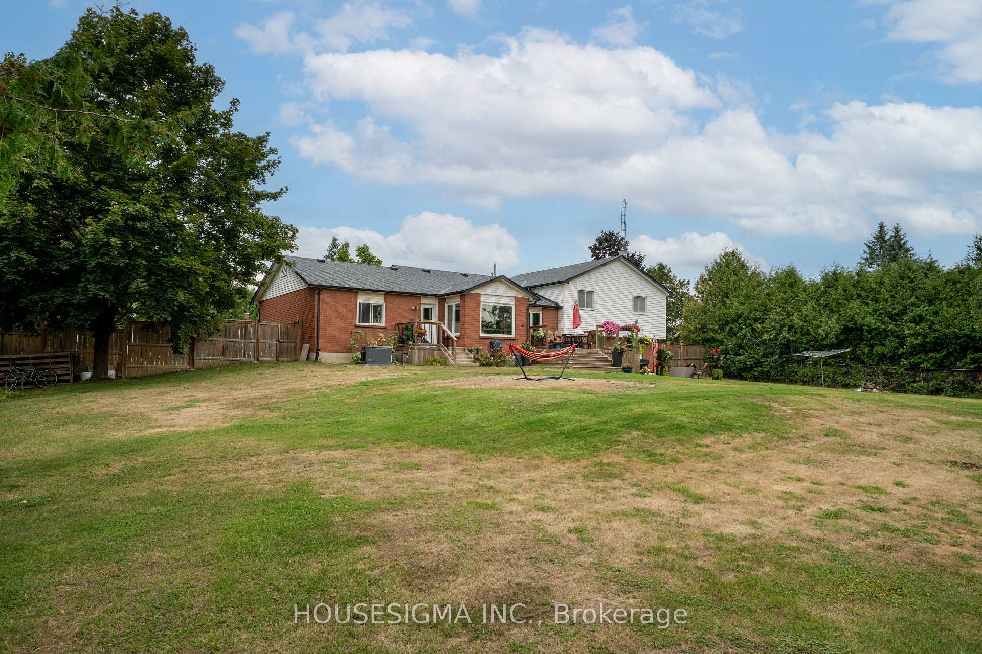 Photo 40 of 925 Blue Jay Street, Cavan Monaghan, Cavan-Monaghan — HOMEH