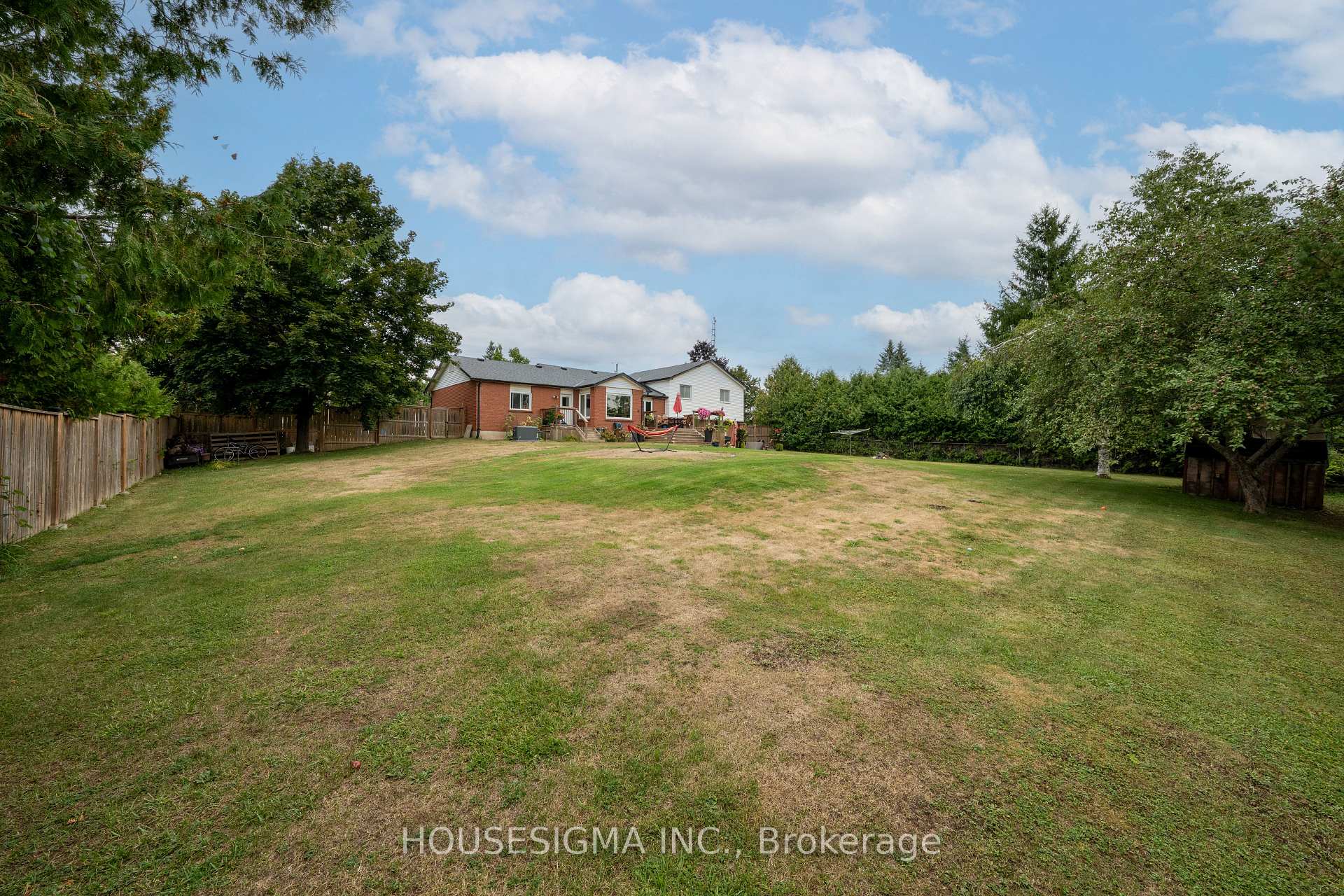 Photo 35 of 925 Blue Jay Street, Cavan Monaghan, Cavan-Monaghan — HOMEH
