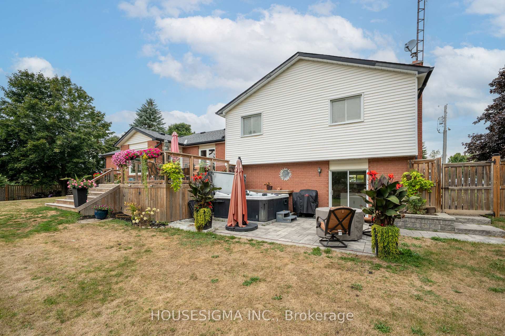 Photo 27 of 925 Blue Jay Street, Cavan Monaghan, Cavan-Monaghan — HOMEH