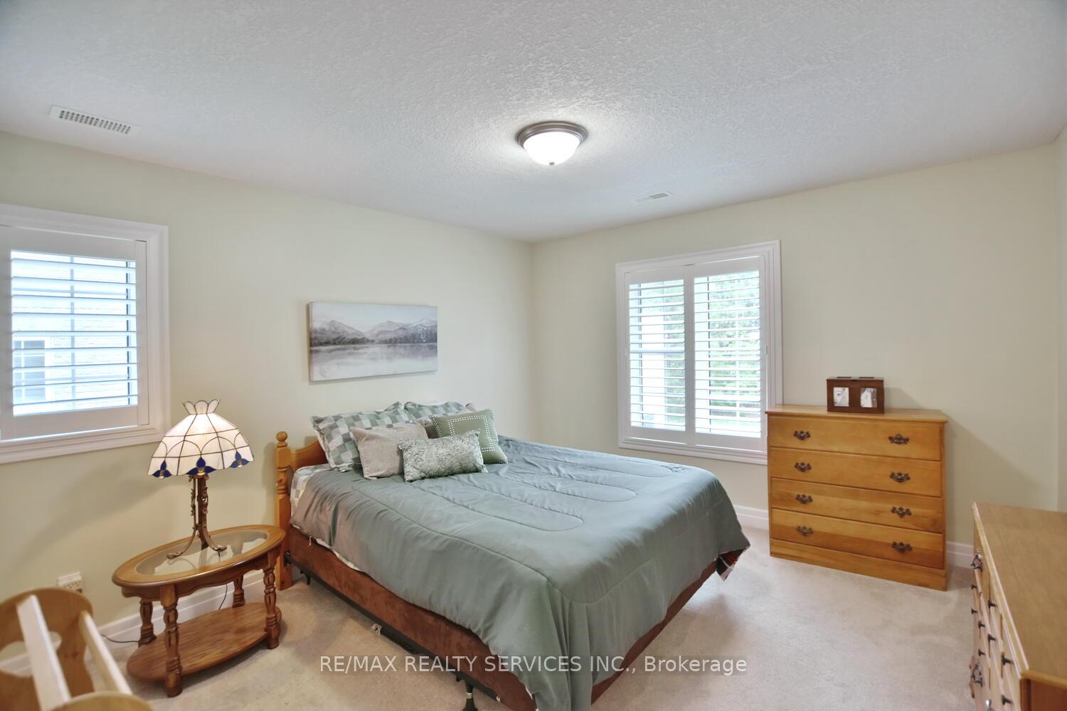 Photo 23 of 45 Clover Crescent, Wasaga Beach — HOMEH