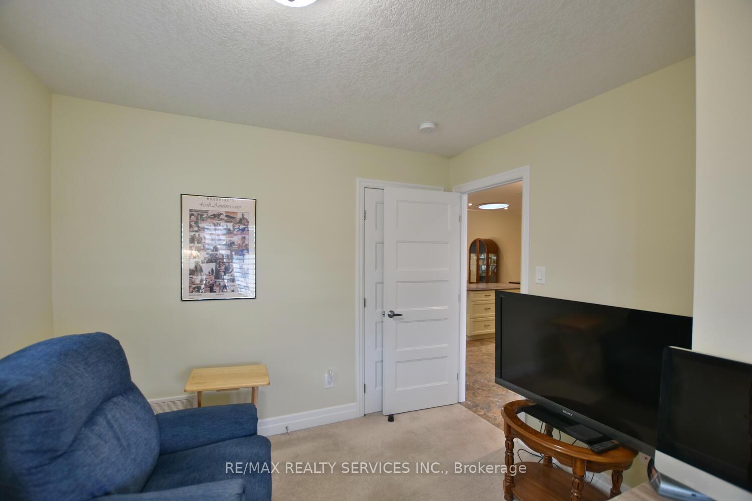 Photo 36 of 45 Clover Crescent, Wasaga Beach — HOMEH