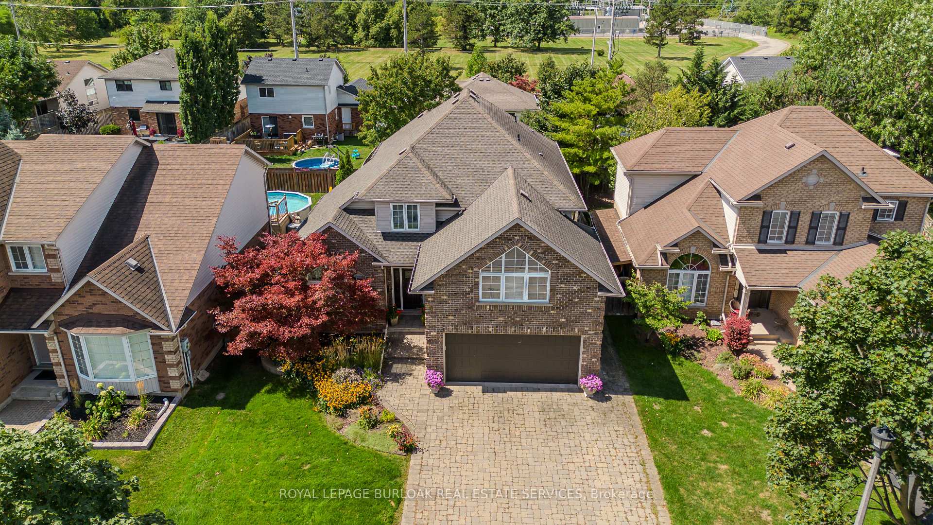 Photo 2 of 56 Farris Avenue, St. Catharines, Rykert/Vansickle — HOMEH
