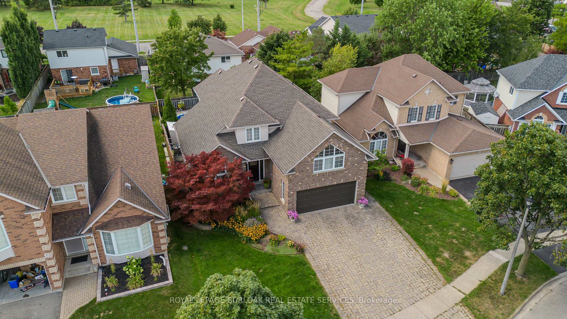 Photo 4 of 56 Farris Avenue, St. Catharines, Rykert/Vansickle — HOMEH