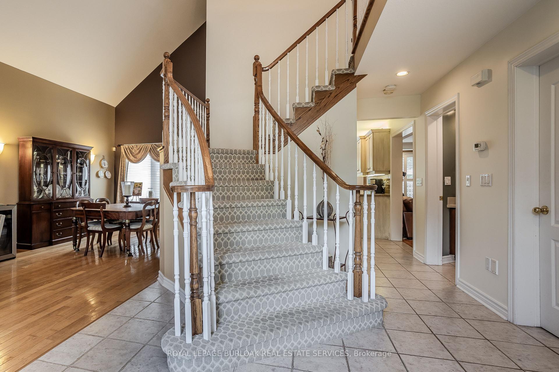 Photo 14 of 56 Farris Avenue, St. Catharines, Rykert/Vansickle — HOMEH