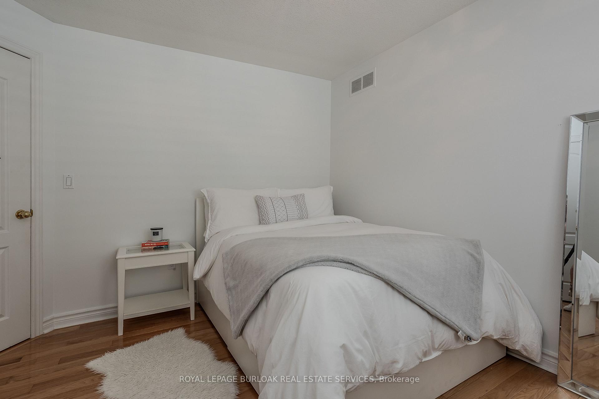 Photo 21 of 56 Farris Avenue, St. Catharines, Rykert/Vansickle — HOMEH