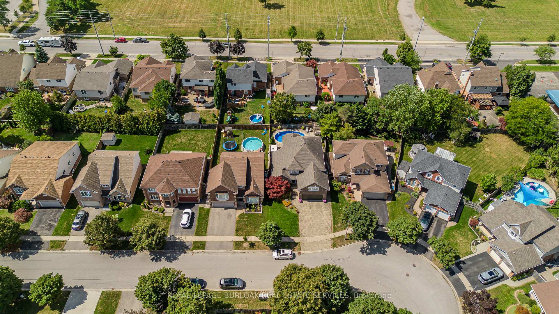 Photo 40 of 56 Farris Avenue, St. Catharines, Rykert/Vansickle — HOMEH