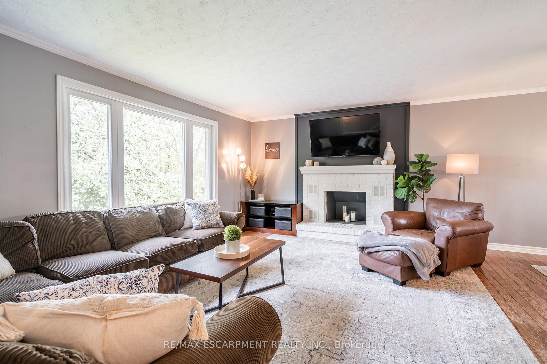 Photo 4 of 152 Concession 7 Road E, Hamilton, Rural Flamborough — HOMEH