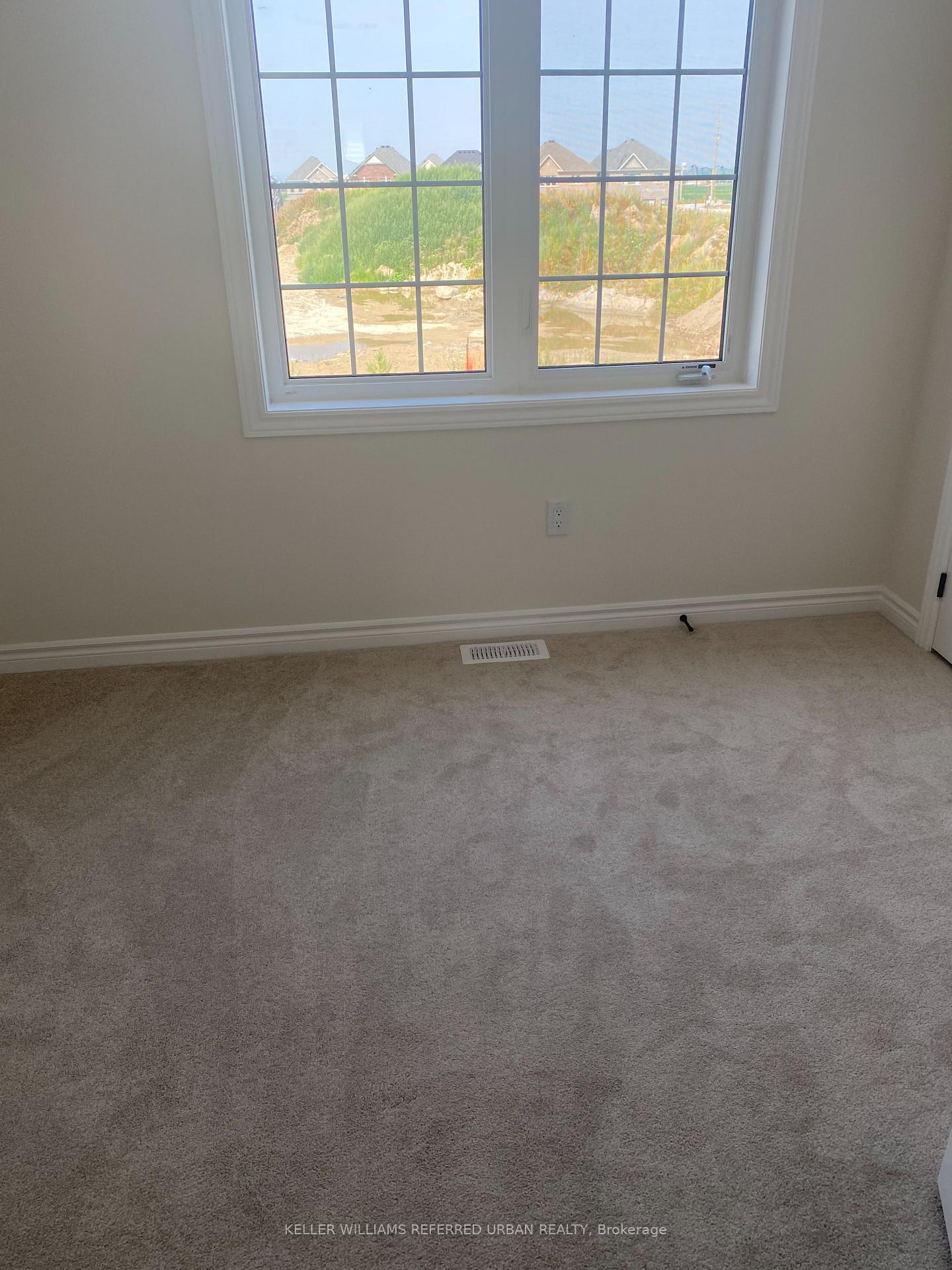 Photo 16 of 27 Lawrence D. Pridham Avenue, New Tecumseth, Rural New Tecumseth — HOMEH