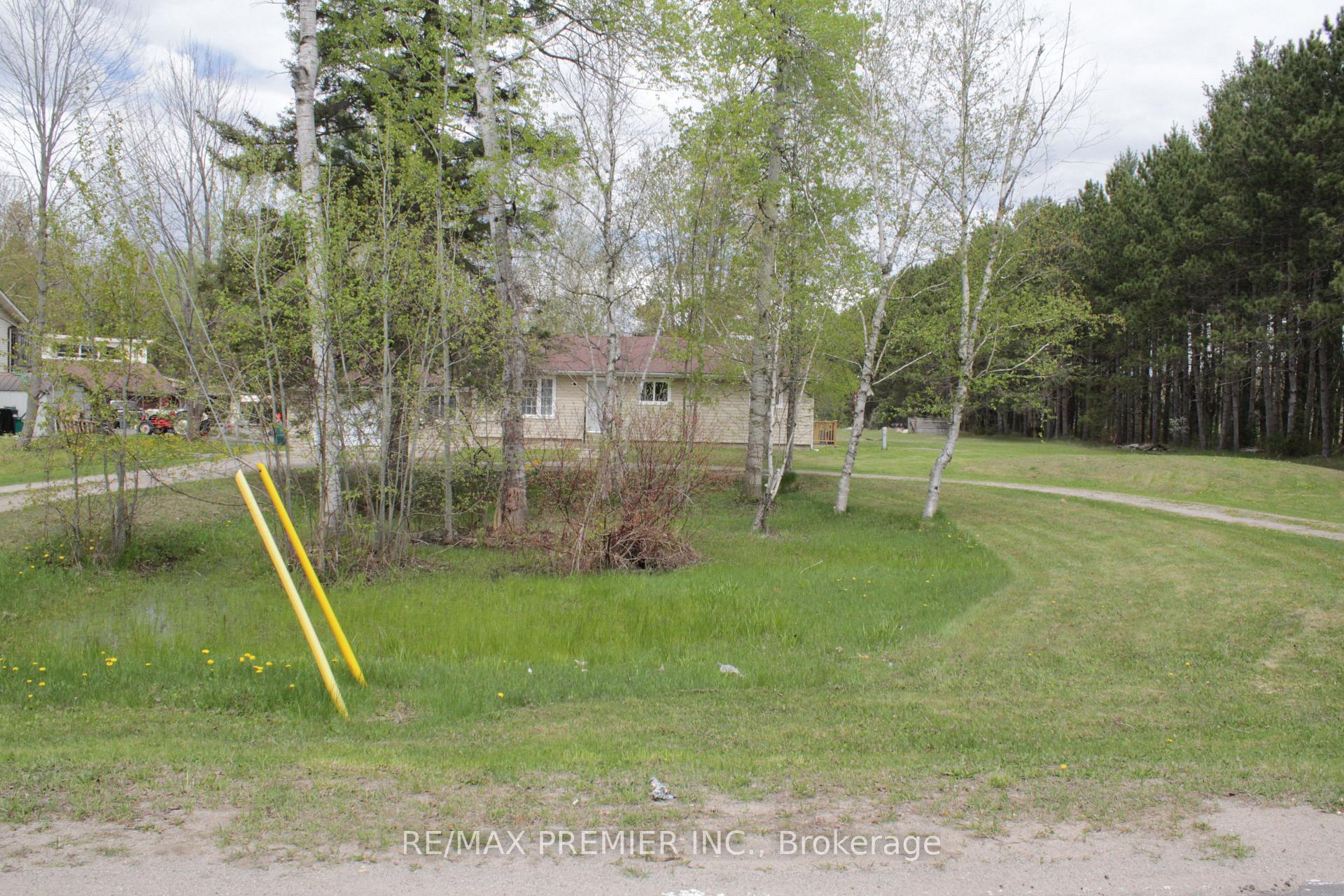 Photo 9 of 5258 30th Side Road, Essa, Rural Essa — HOMEH