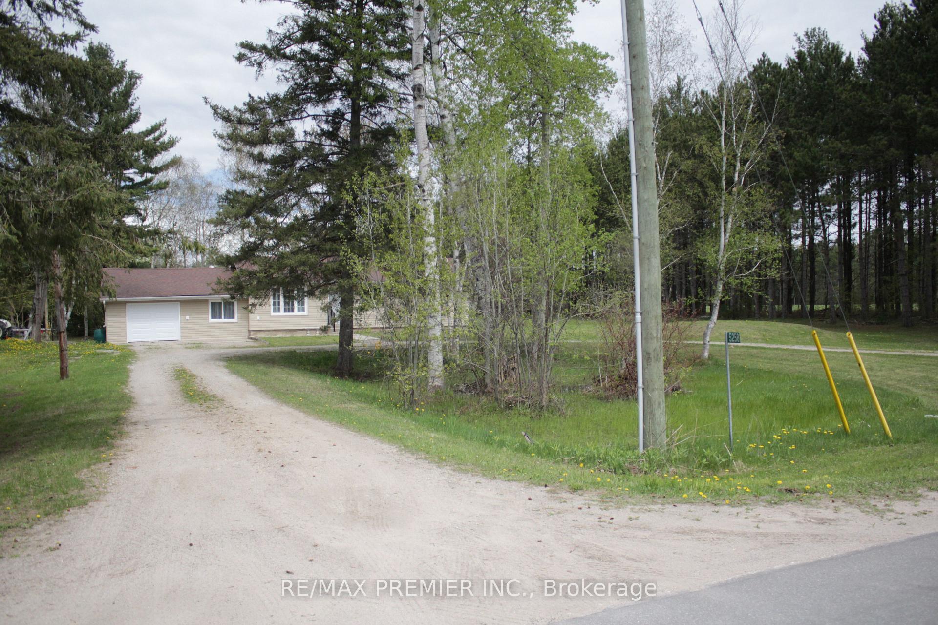 Photo 4 of 5258 30th Side Road, Essa, Rural Essa — HOMEH