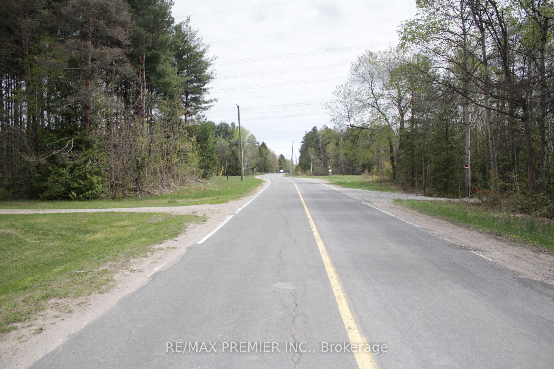 Photo 17 of 5258 30th Side Road, Essa, Rural Essa — HOMEH