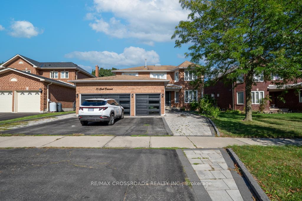 Photo 1 of 15 Leah Crescent, Ajax, Central West — HOMEH