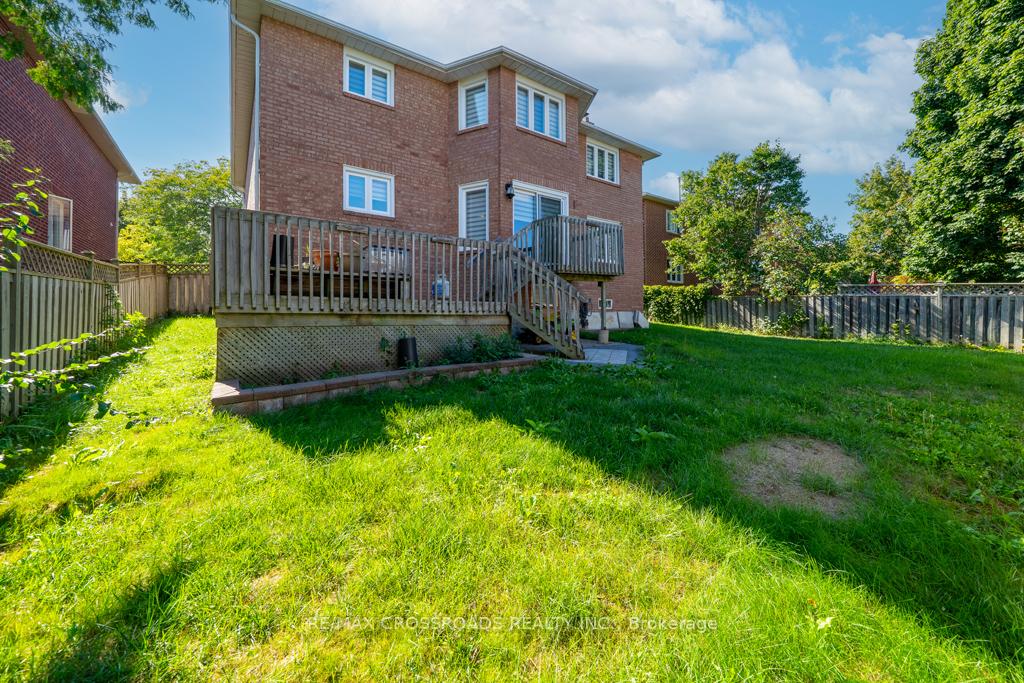 Photo 24 of 15 Leah Crescent, Ajax, Central West — HOMEH