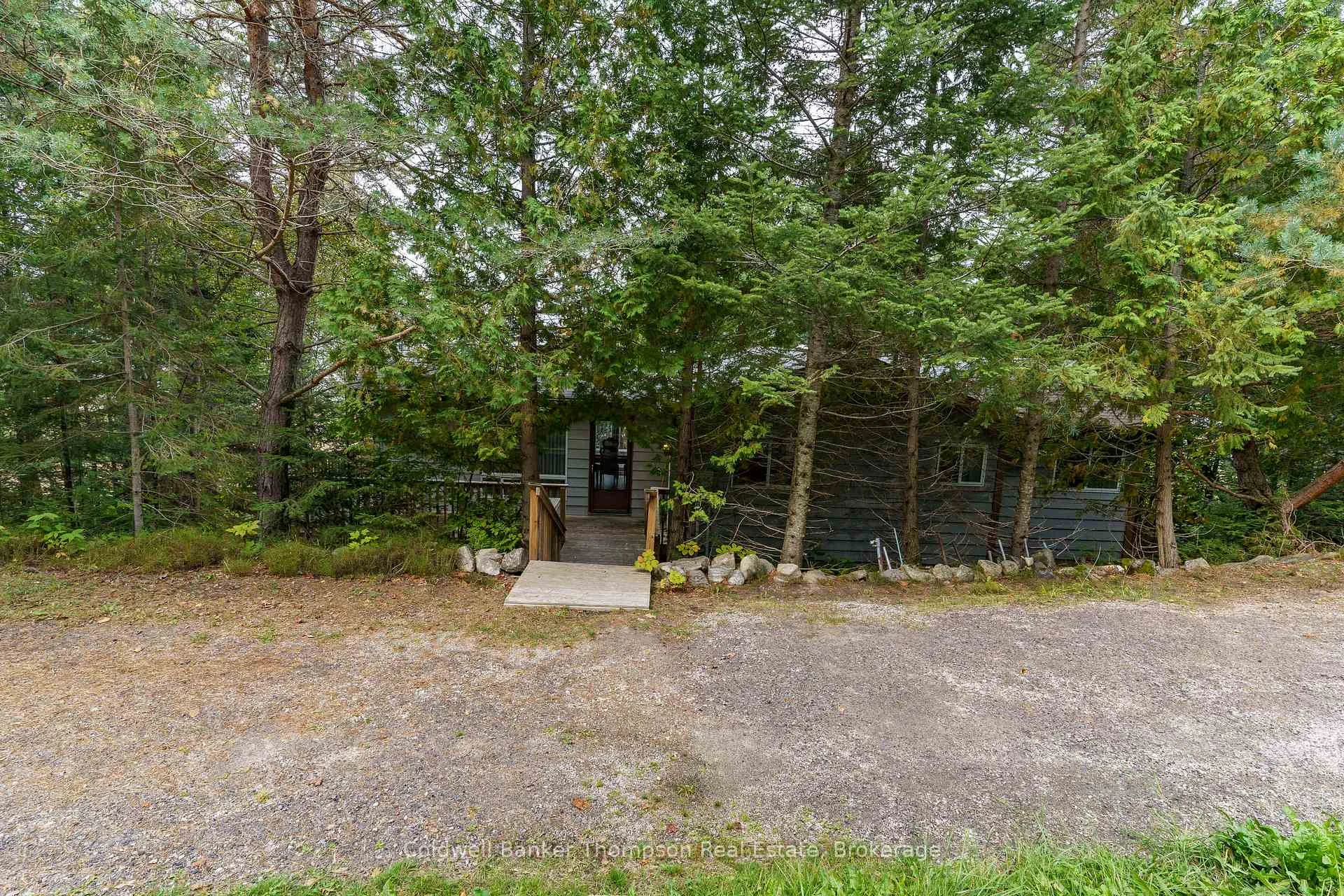 Photo 16 of 2266 Pickerel & Jack Lake Road, Burk's Falls — HOMEH