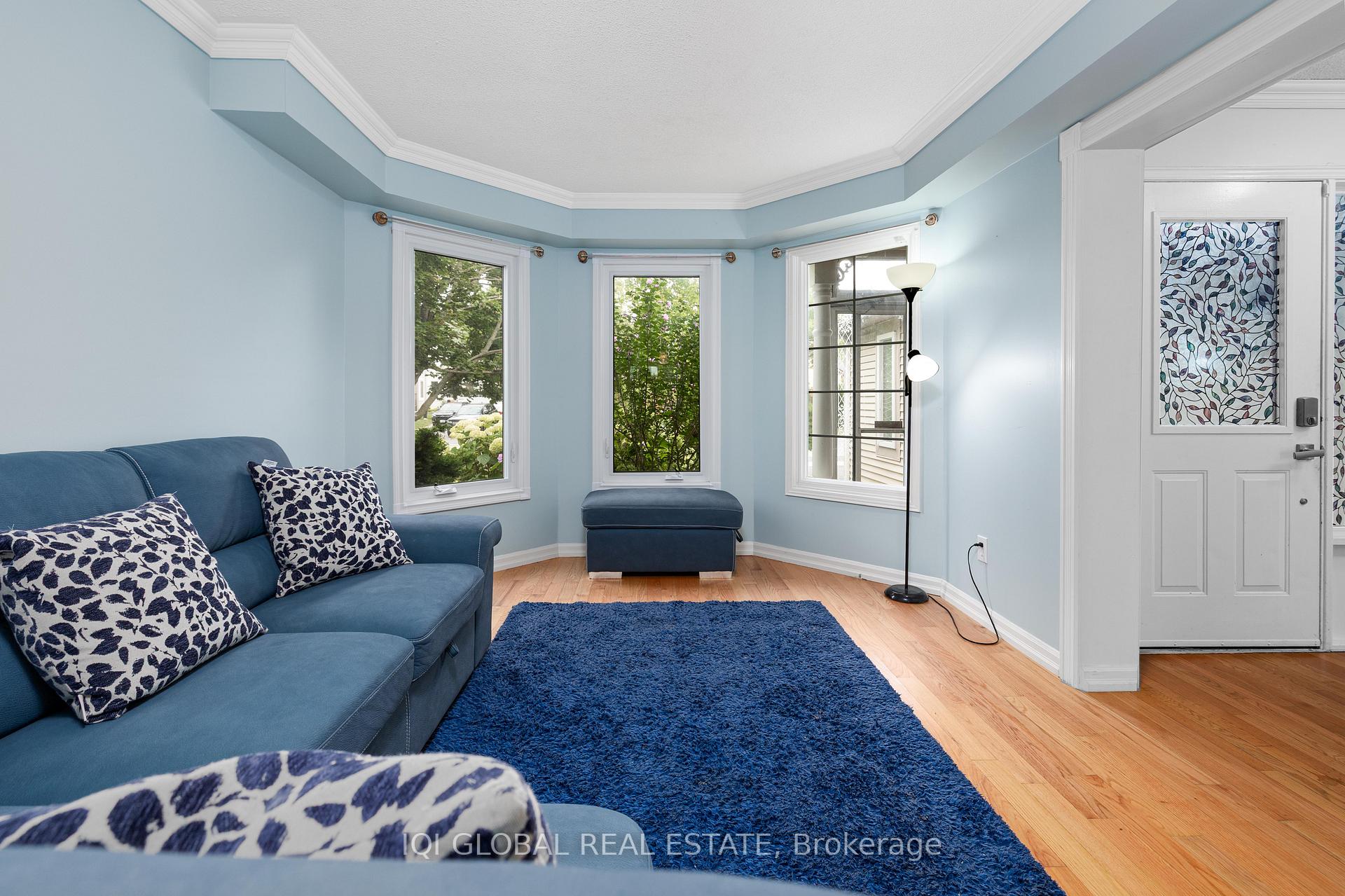 Photo 32 of 895 Ripley Crescent, Oshawa, Pinecrest — HOMEH