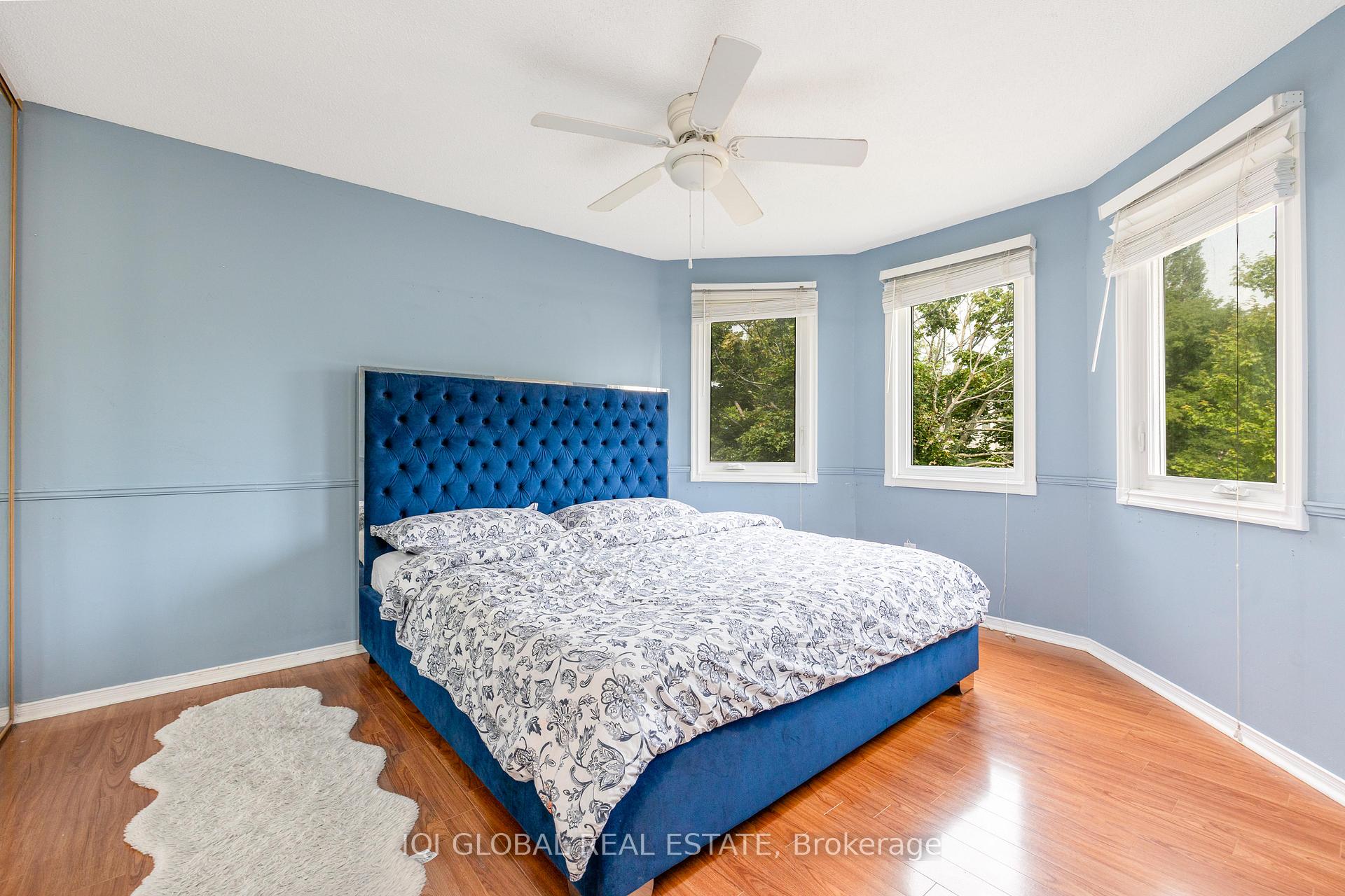 Photo 8 of 895 Ripley Crescent, Oshawa, Pinecrest — HOMEH