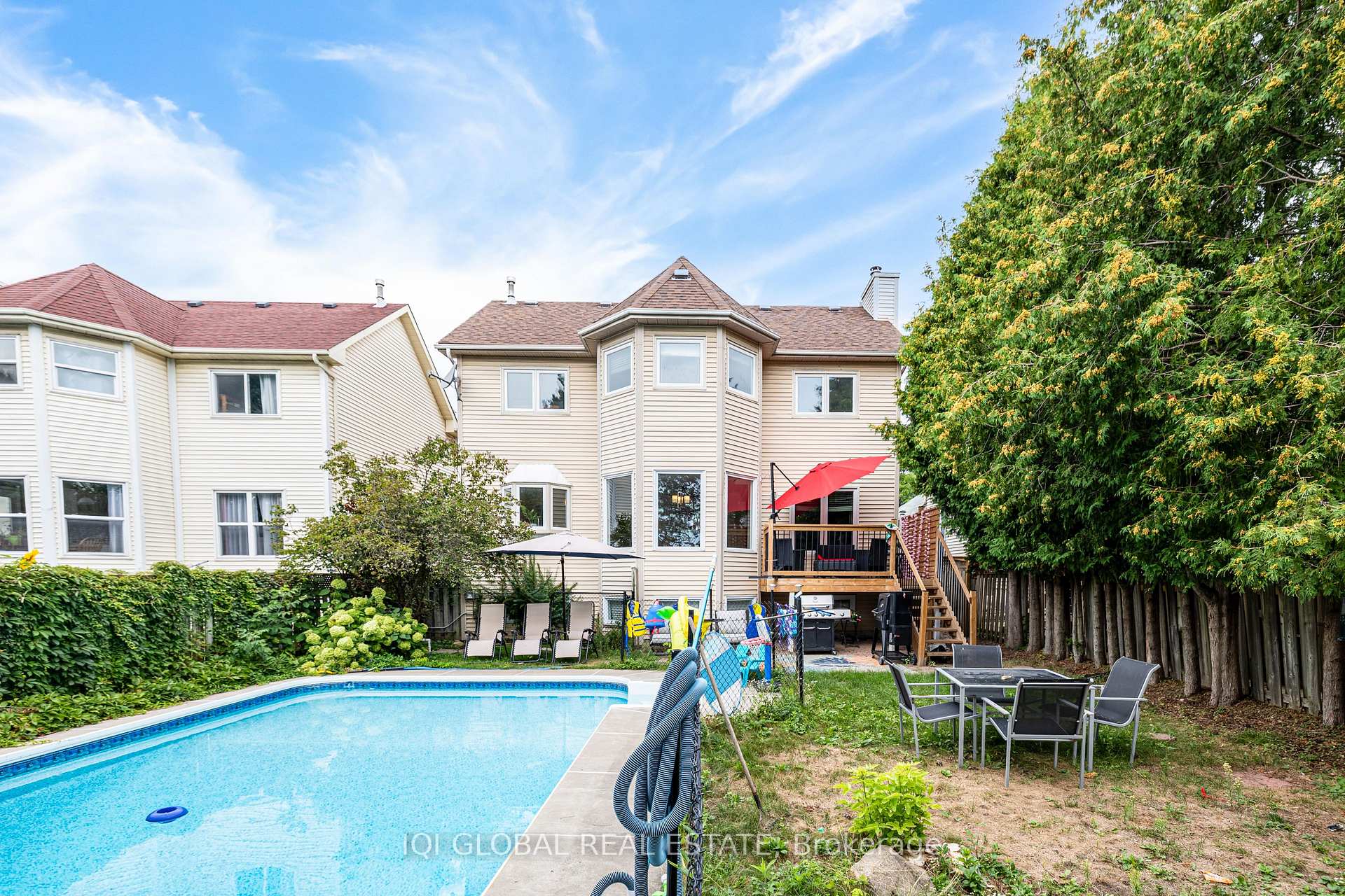 Photo 39 of 895 Ripley Crescent, Oshawa, Pinecrest — HOMEH