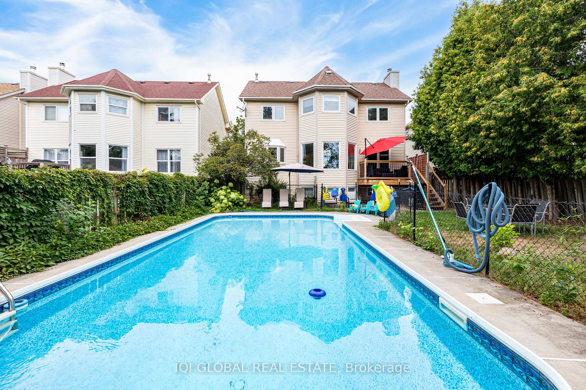 Photo 29 of 895 Ripley Crescent, Oshawa, Pinecrest — HOMEH