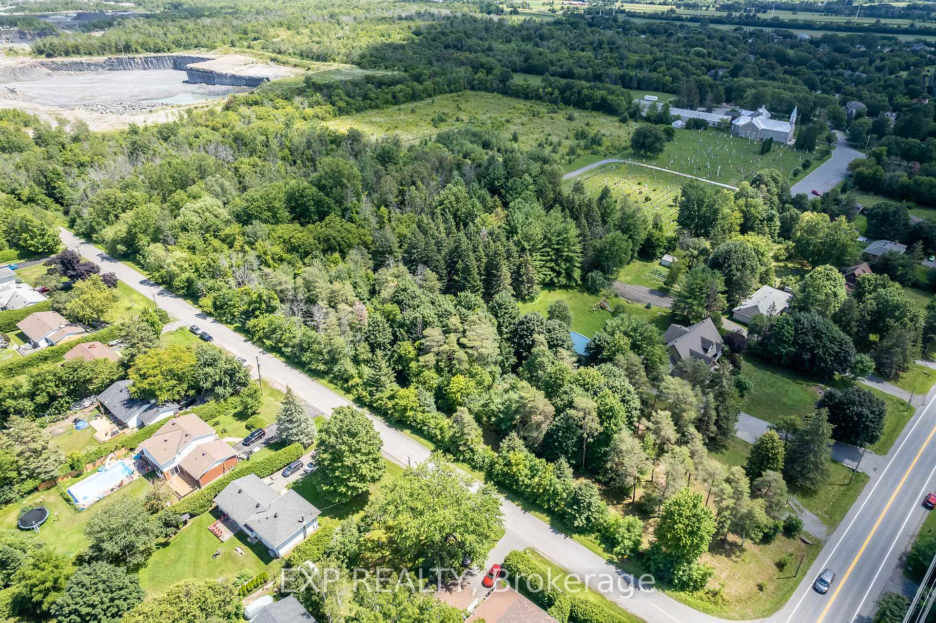 Photo 5 of 5486 Old Richmond Rd. W, Ottawa, Fallowfield — HOMEH