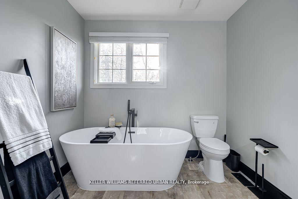 Photo 16 of 2 Thistledown Crescent, Whitby, Taunton North — HOMEH