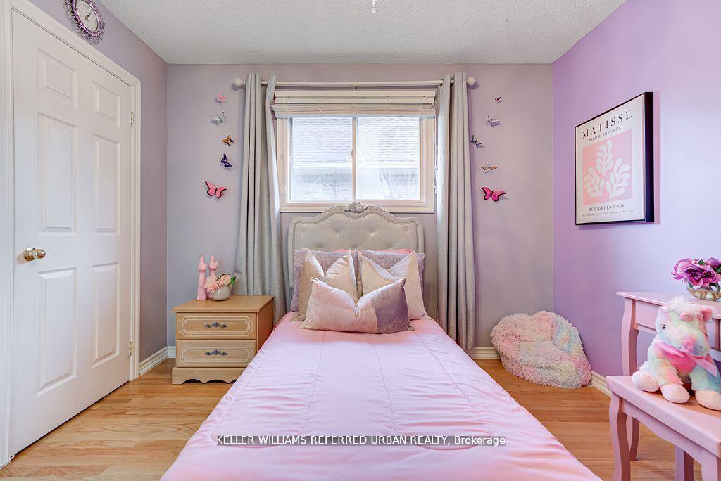 Photo 19 of 2 Thistledown Crescent, Whitby, Taunton North — HOMEH