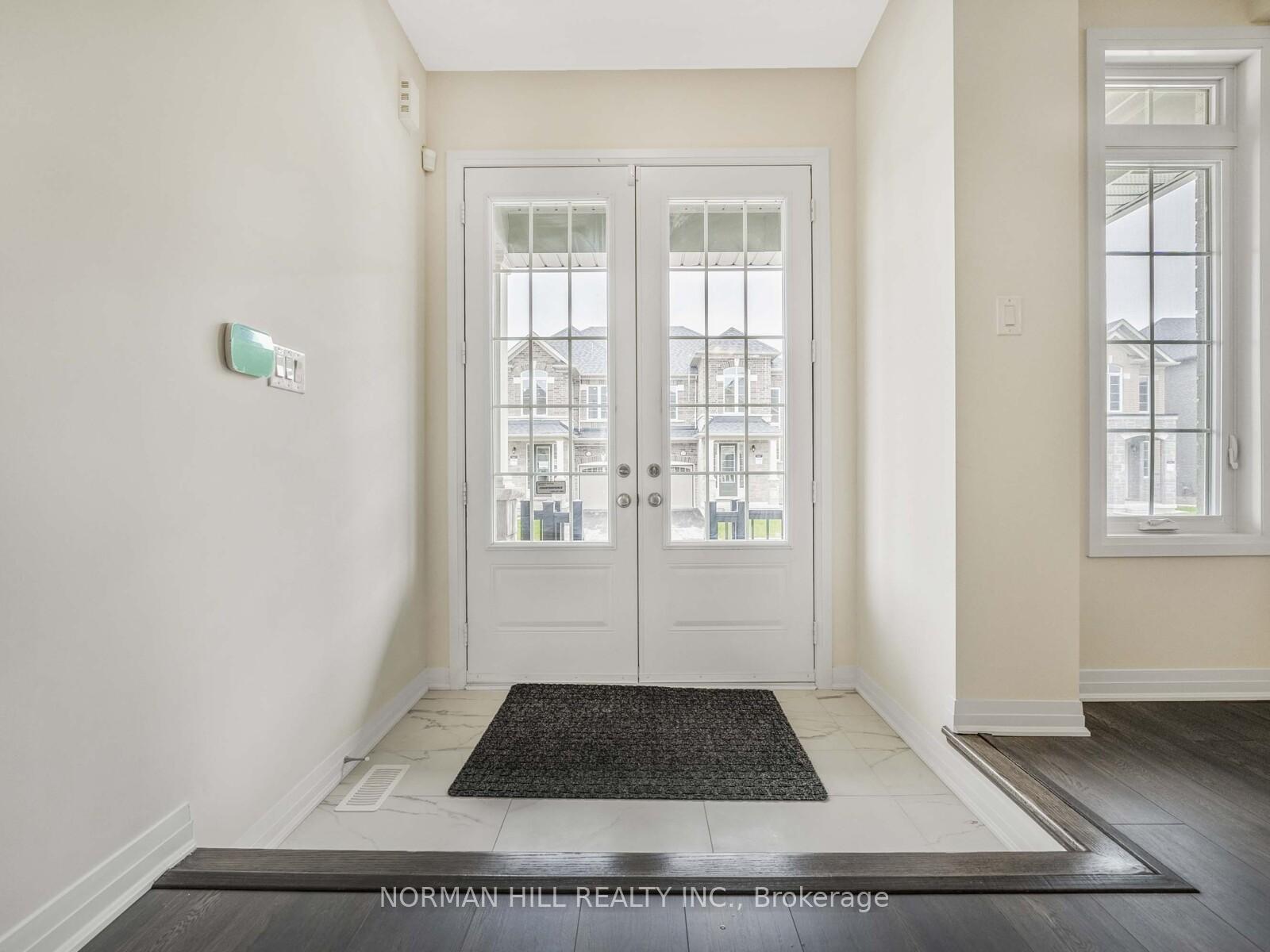 Photo 6 of 30 Guildhouse Drive, Brampton, Northwest Brampton — HOMEH
