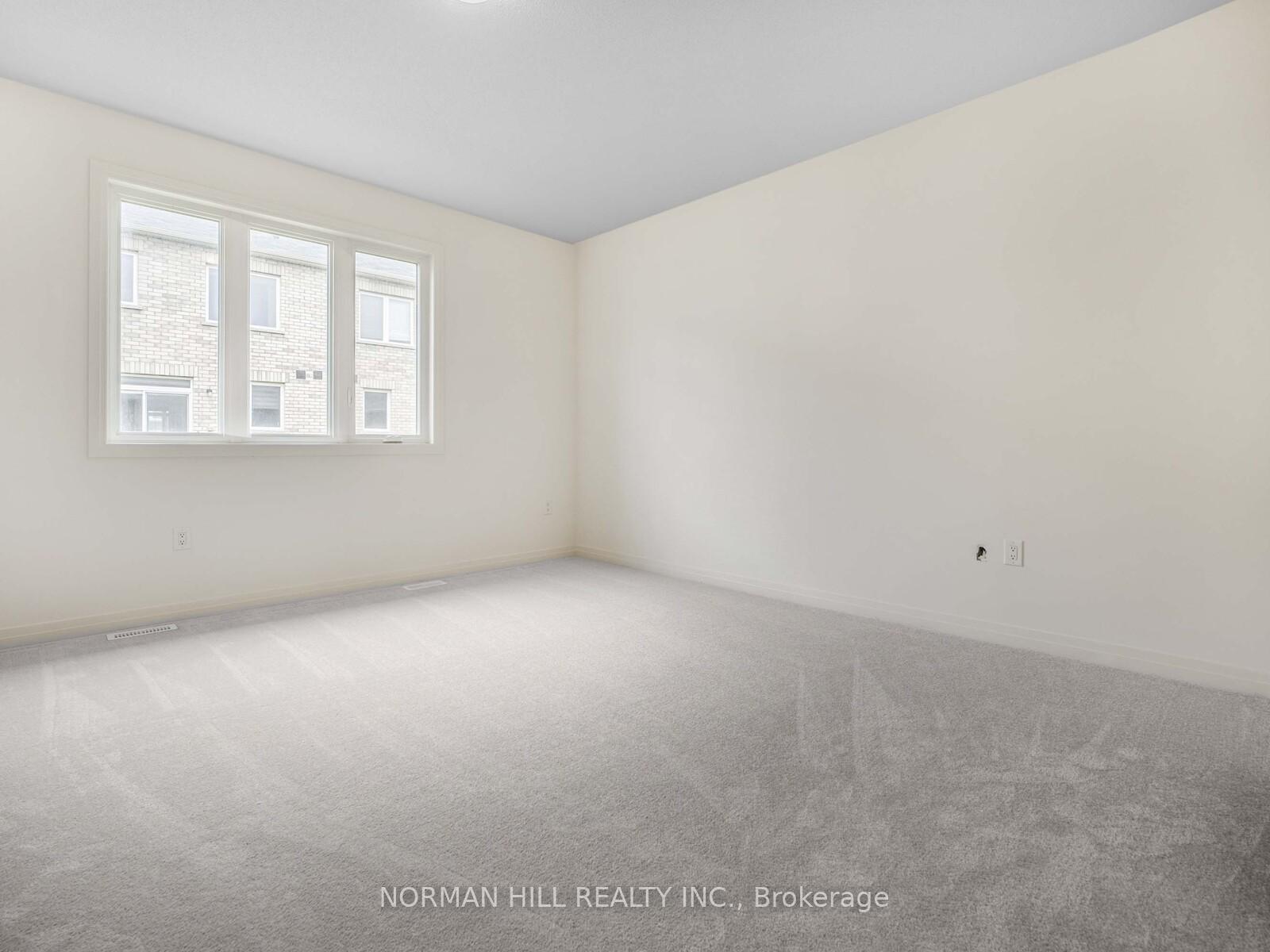 Photo 13 of 30 Guildhouse Drive, Brampton, Northwest Brampton — HOMEH