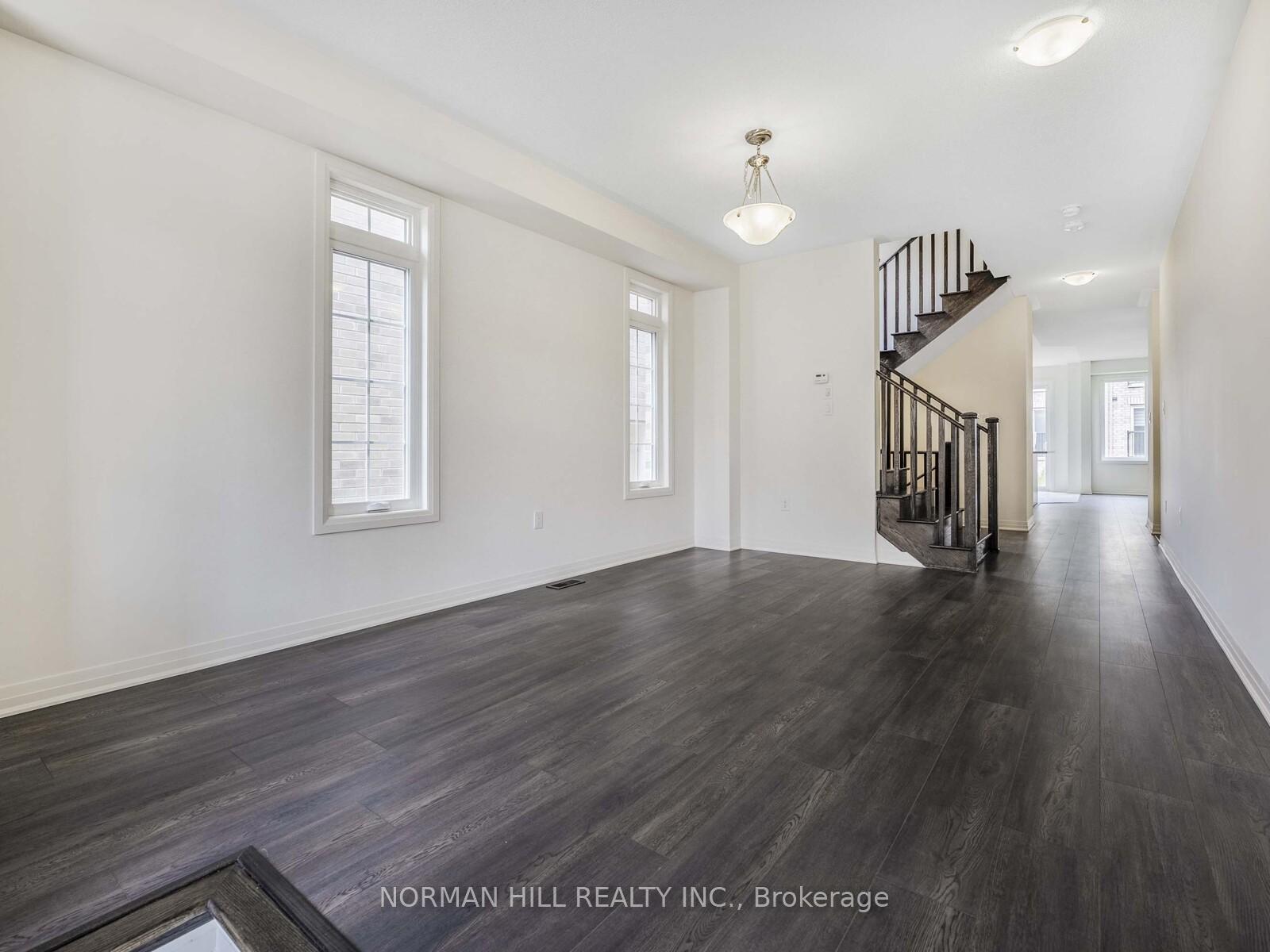 Photo 33 of 30 Guildhouse Drive, Brampton, Northwest Brampton — HOMEH