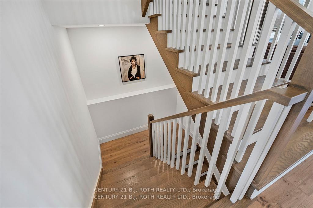 Photo 28 of 46 Tyndale Road, Barrie, South Shore — HOMEH
