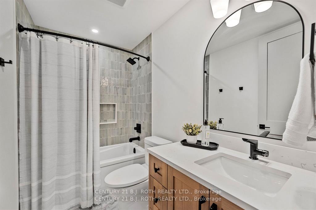 Photo 35 of 46 Tyndale Road, Barrie, South Shore — HOMEH