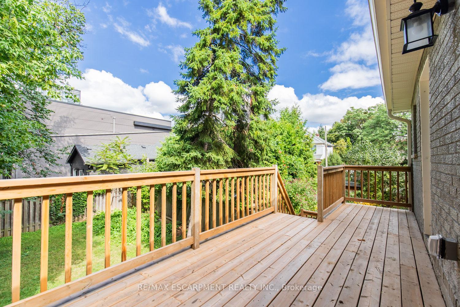 Photo 50 of 92 Pearl Street S, Hamilton, Strathcona — HOMEH