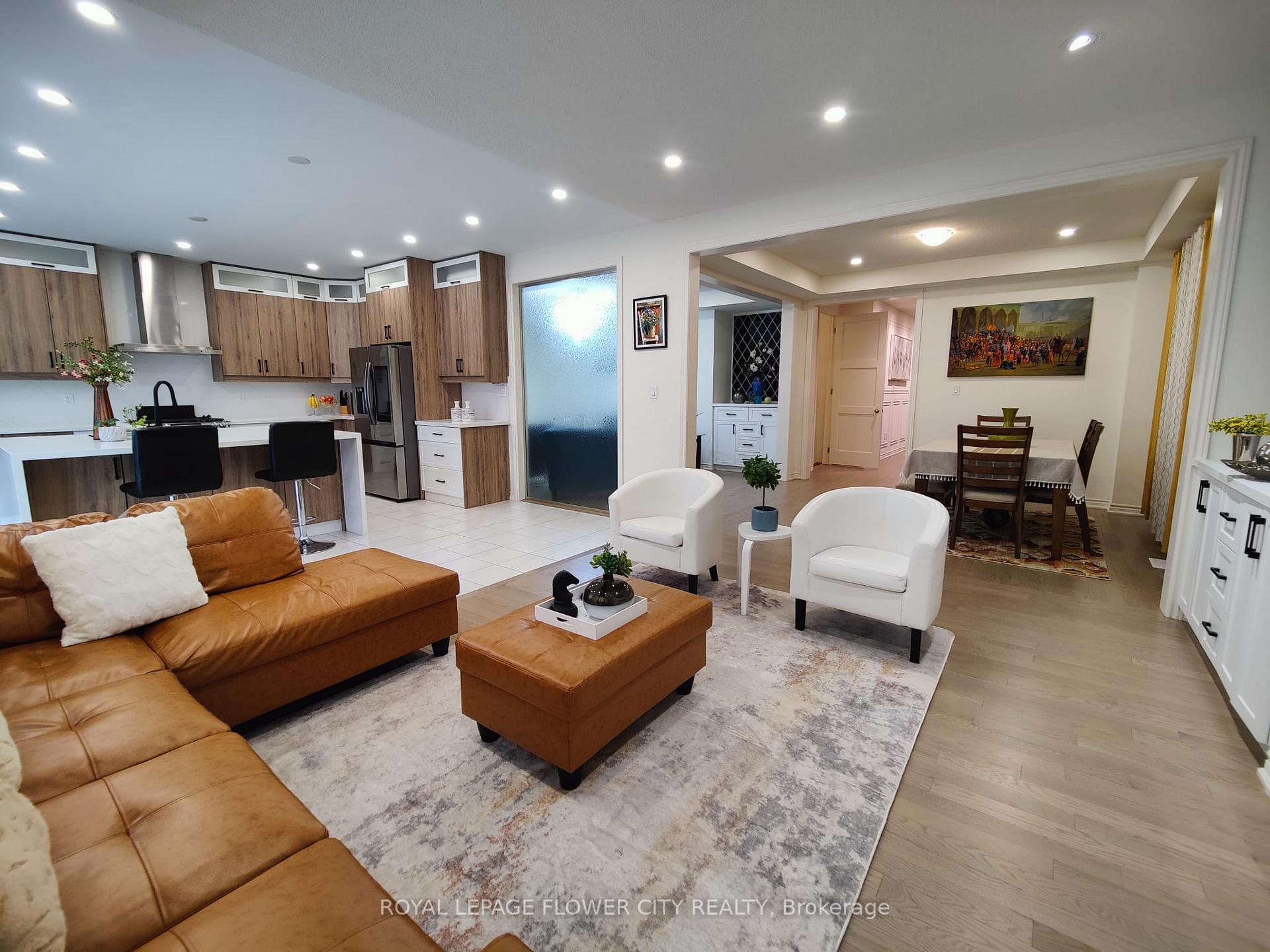 Photo 20 of 360 Valleyway Drive, Brampton, Credit Valley — HOMEH