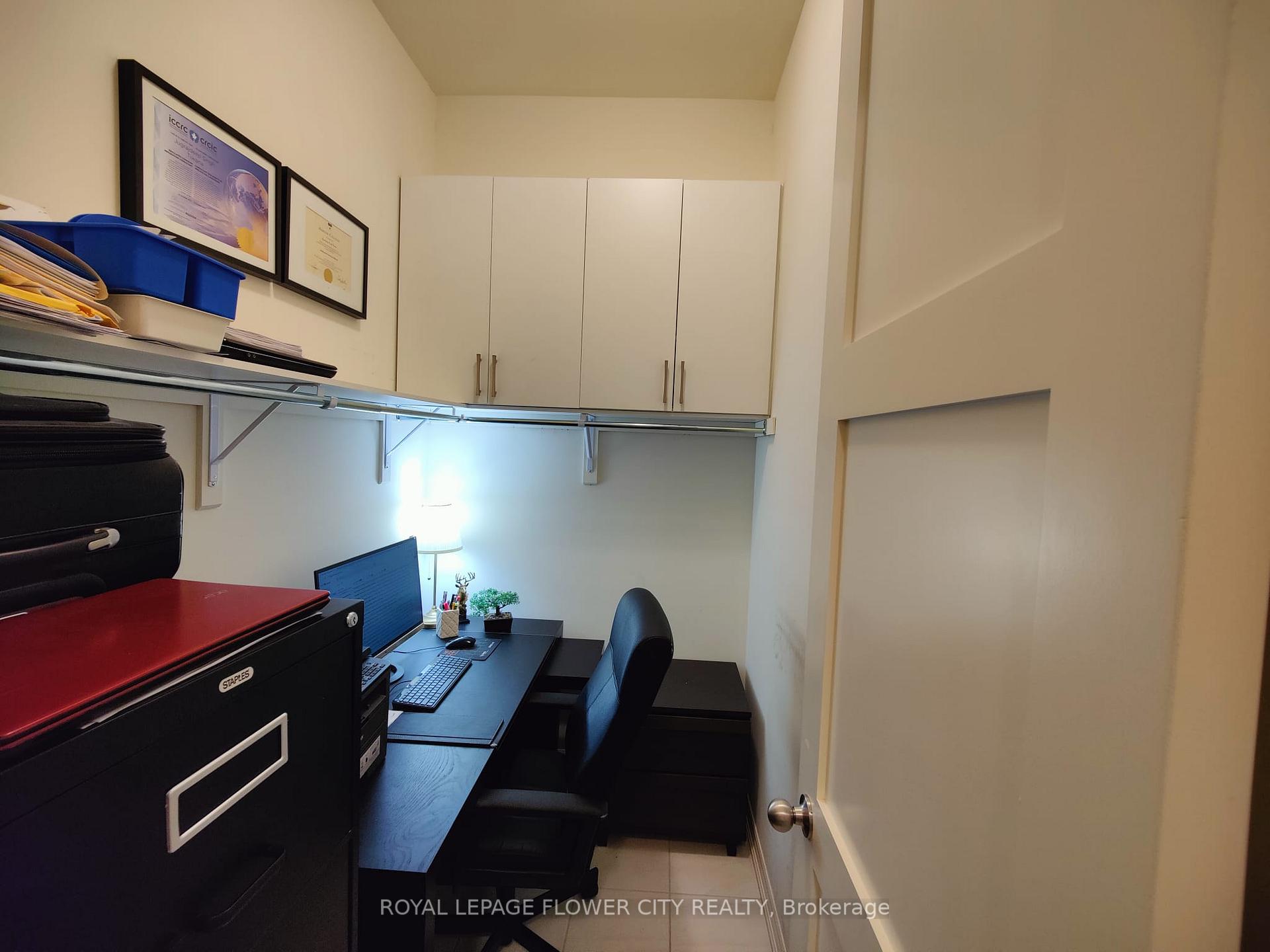 Photo 39 of 360 Valleyway Drive, Brampton, Credit Valley — HOMEH
