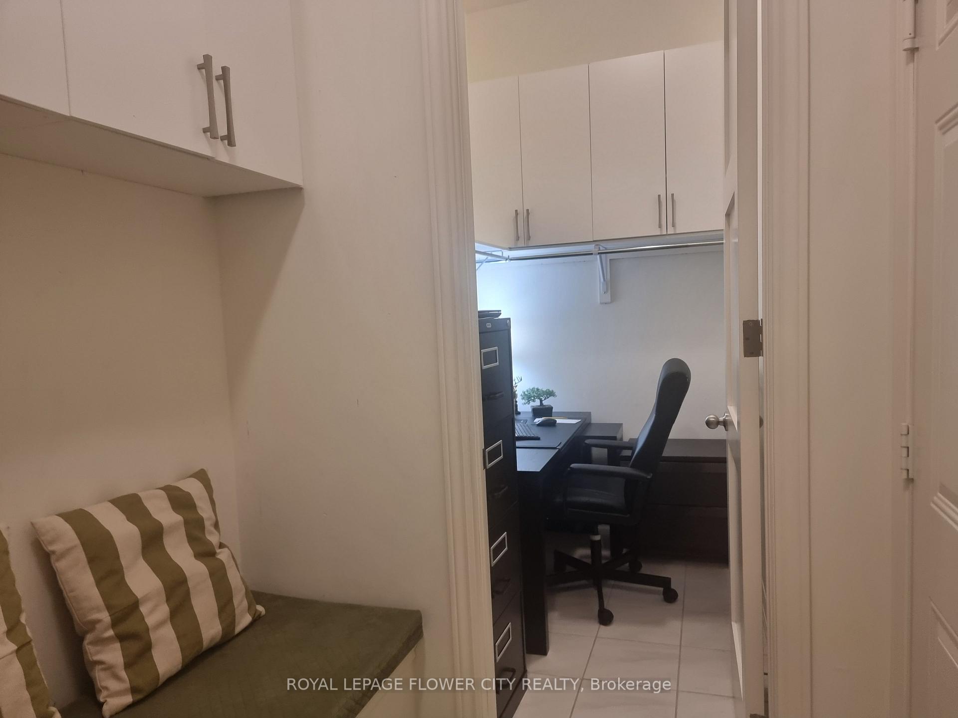 Photo 24 of 360 Valleyway Drive, Brampton, Credit Valley — HOMEH