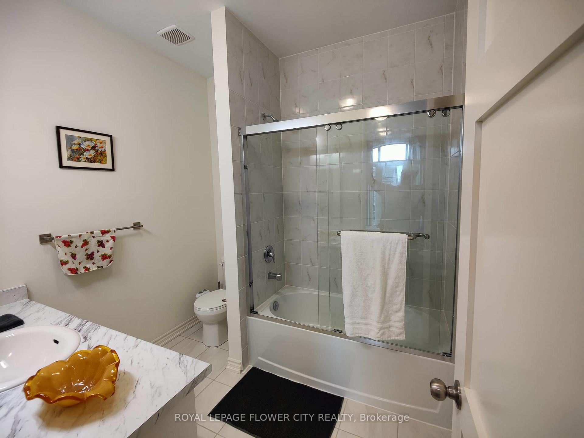 Photo 40 of 360 Valleyway Drive, Brampton, Credit Valley — HOMEH