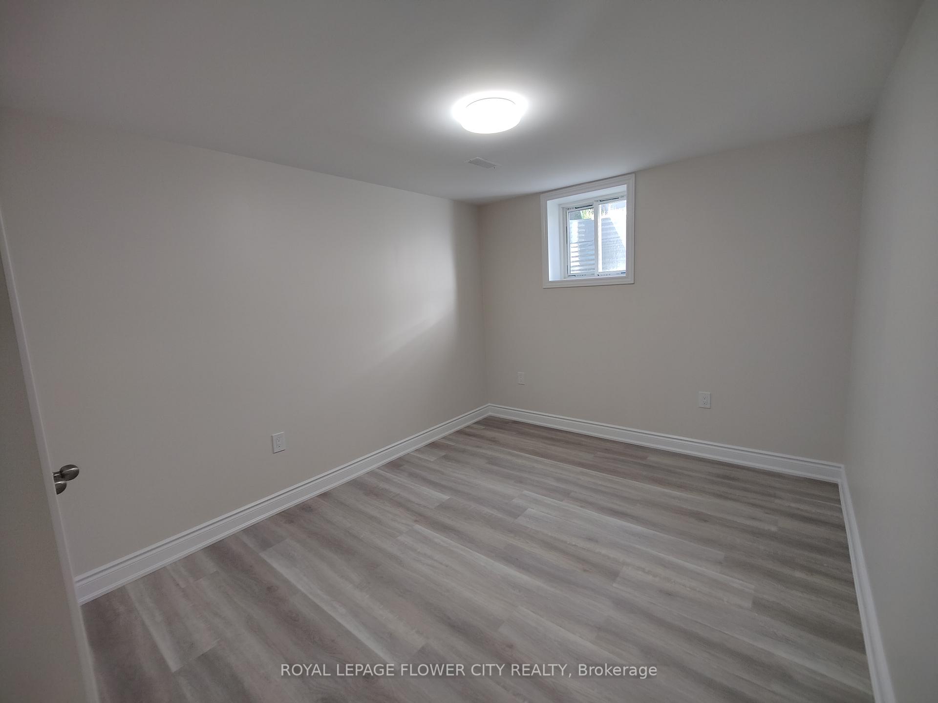 Photo 28 of 360 Valleyway Drive, Brampton, Credit Valley — HOMEH