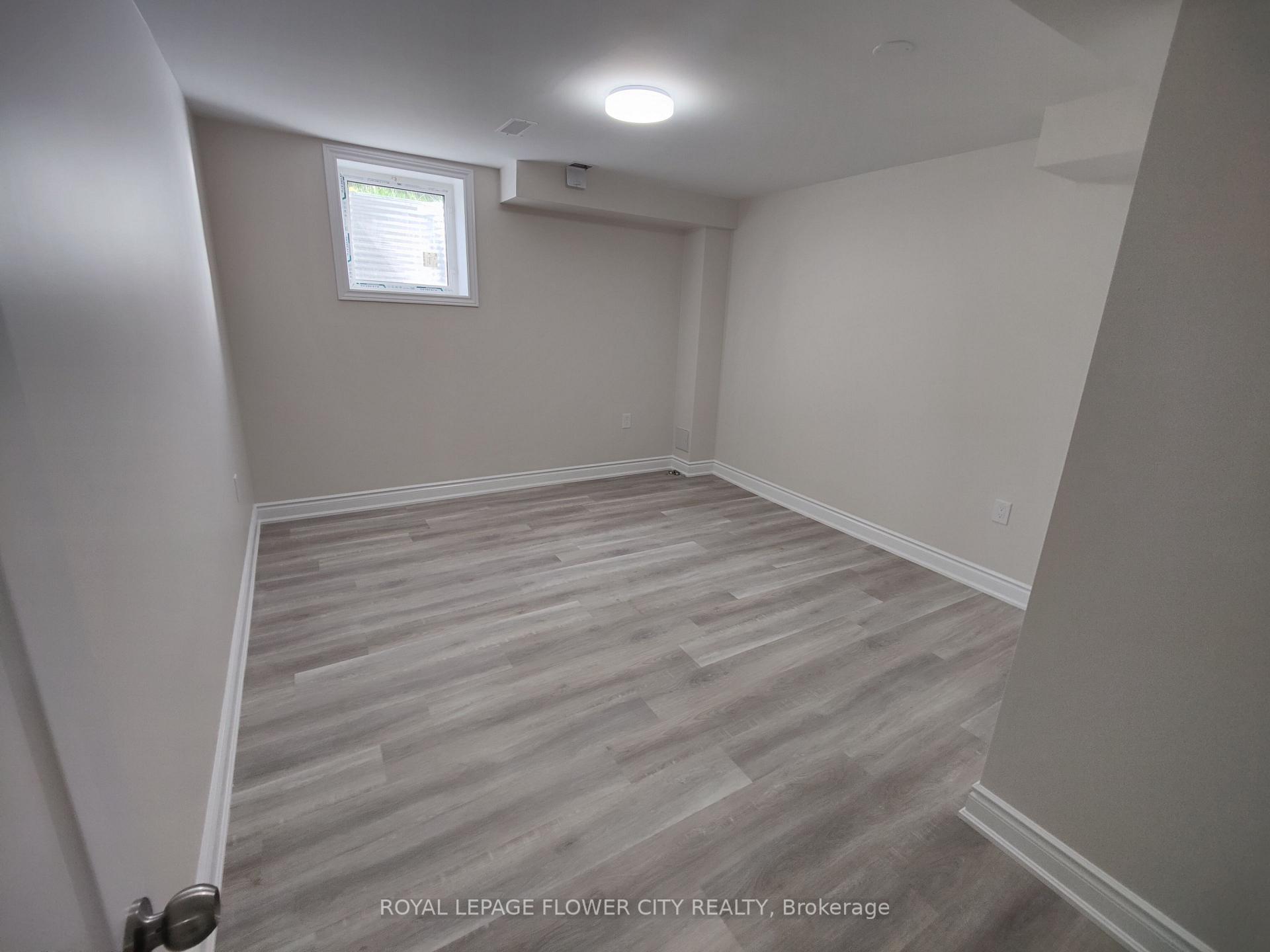 Photo 18 of 360 Valleyway Drive, Brampton, Credit Valley — HOMEH