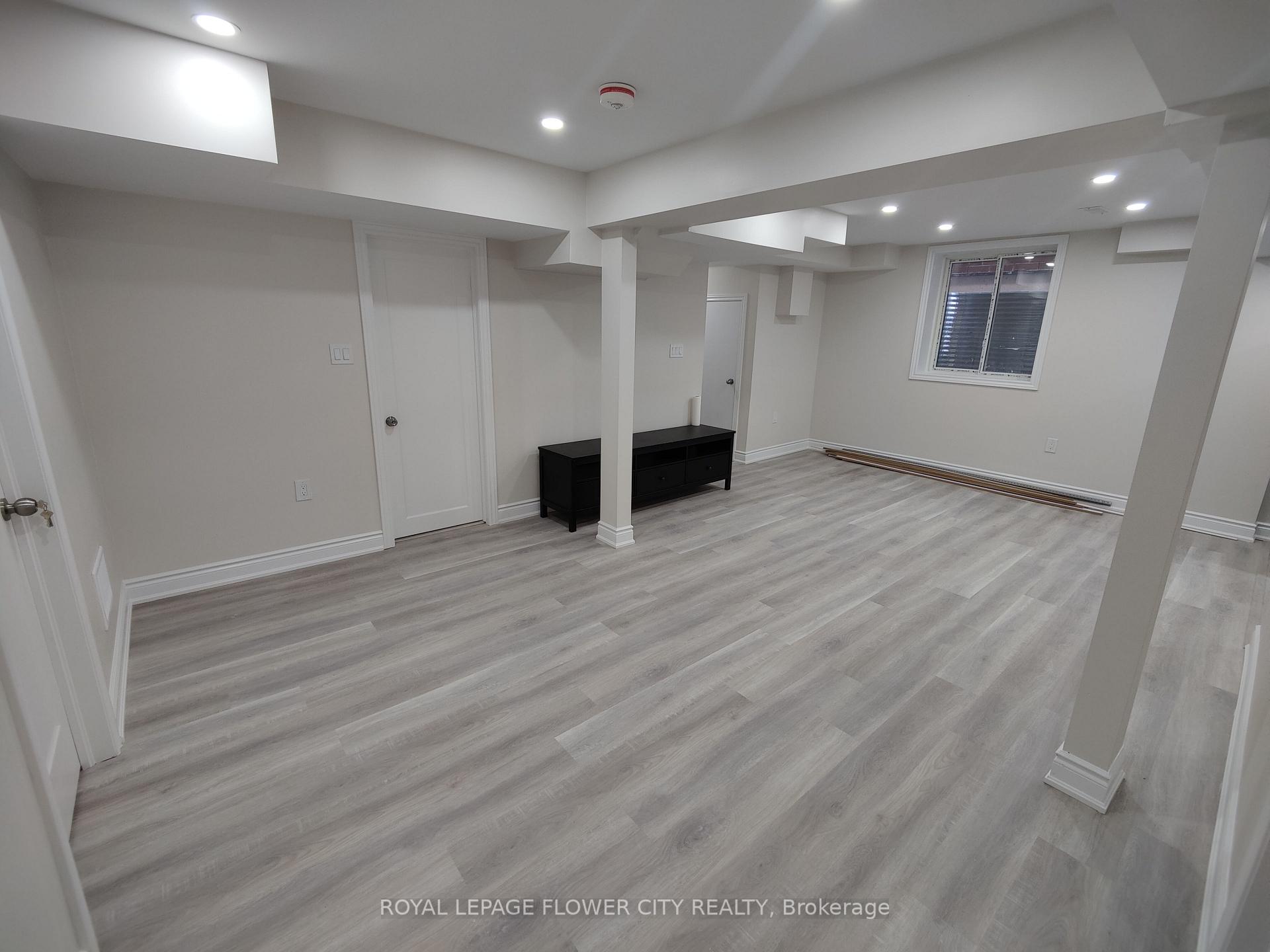 Photo 43 of 360 Valleyway Drive, Brampton, Credit Valley — HOMEH