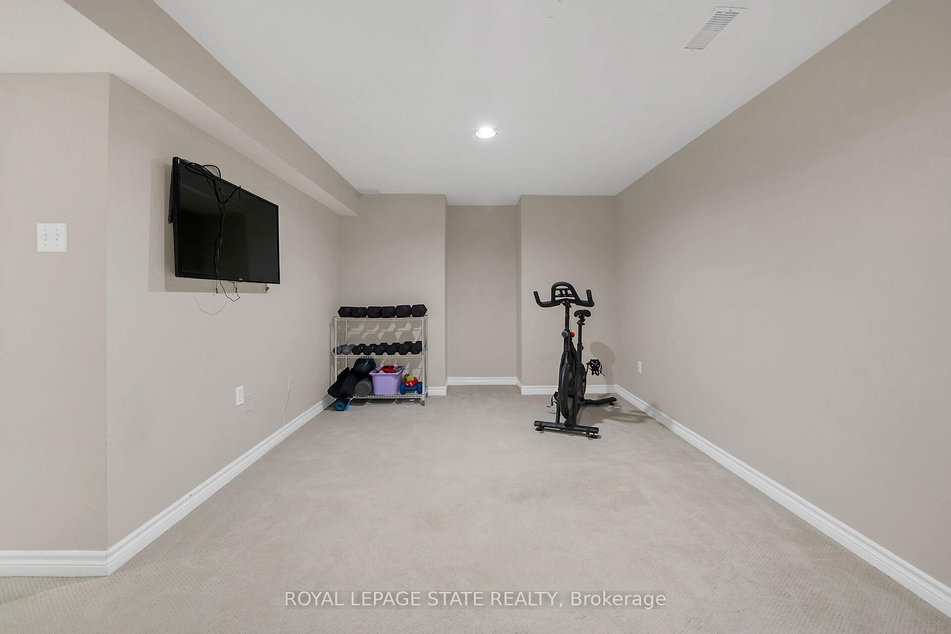 Photo 39 of 201 Jones Road, Hamilton, Stoney Creek — HOMEH