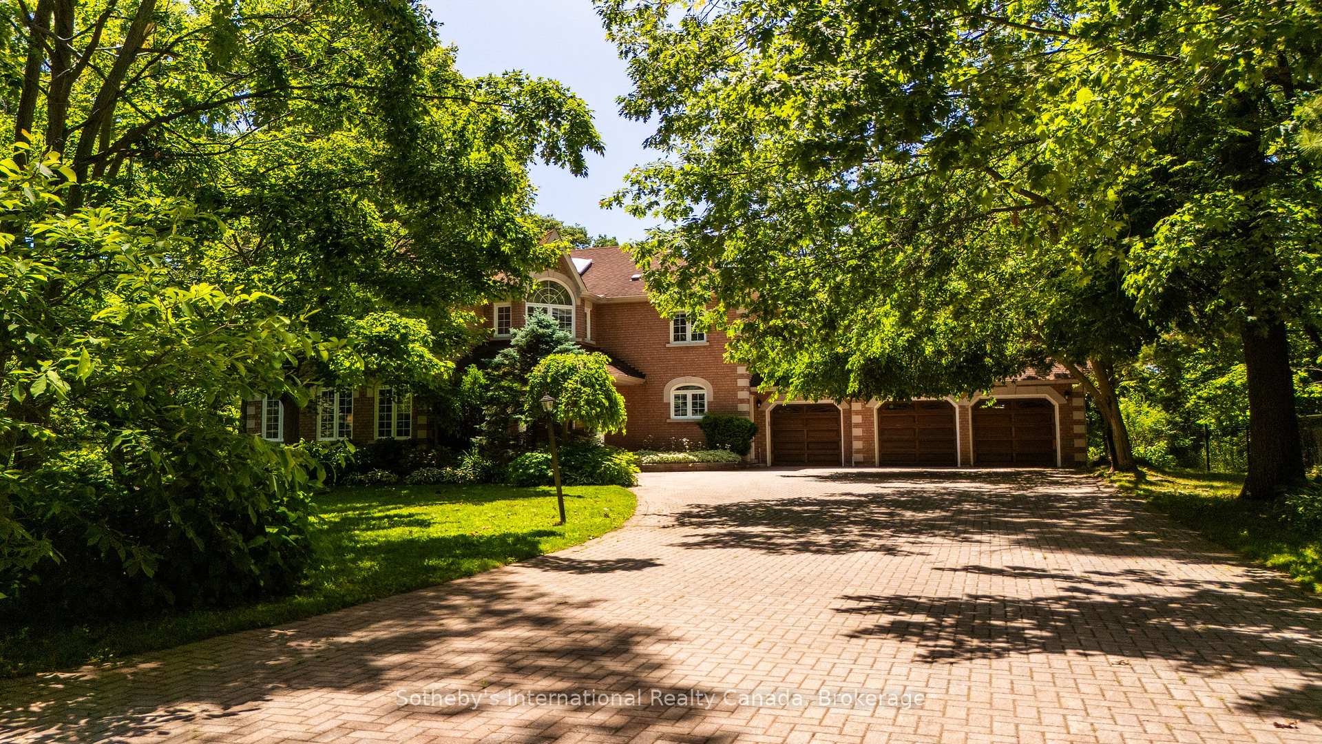 Photo 3 of 33 Edgecombe Terrace, Springwater, Rural Springwater — HOMEH