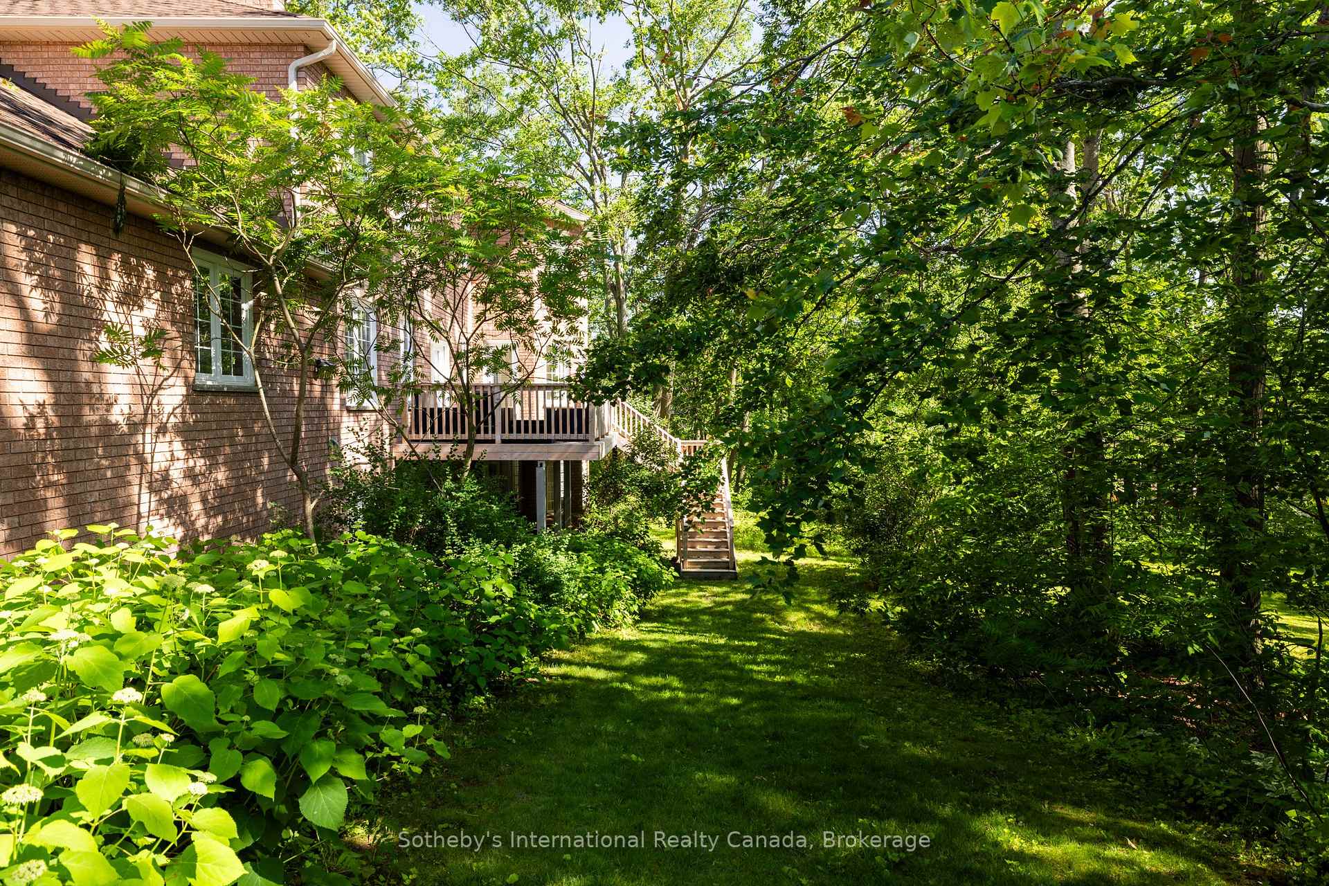 Photo 41 of 33 Edgecombe Terrace, Springwater, Rural Springwater — HOMEH